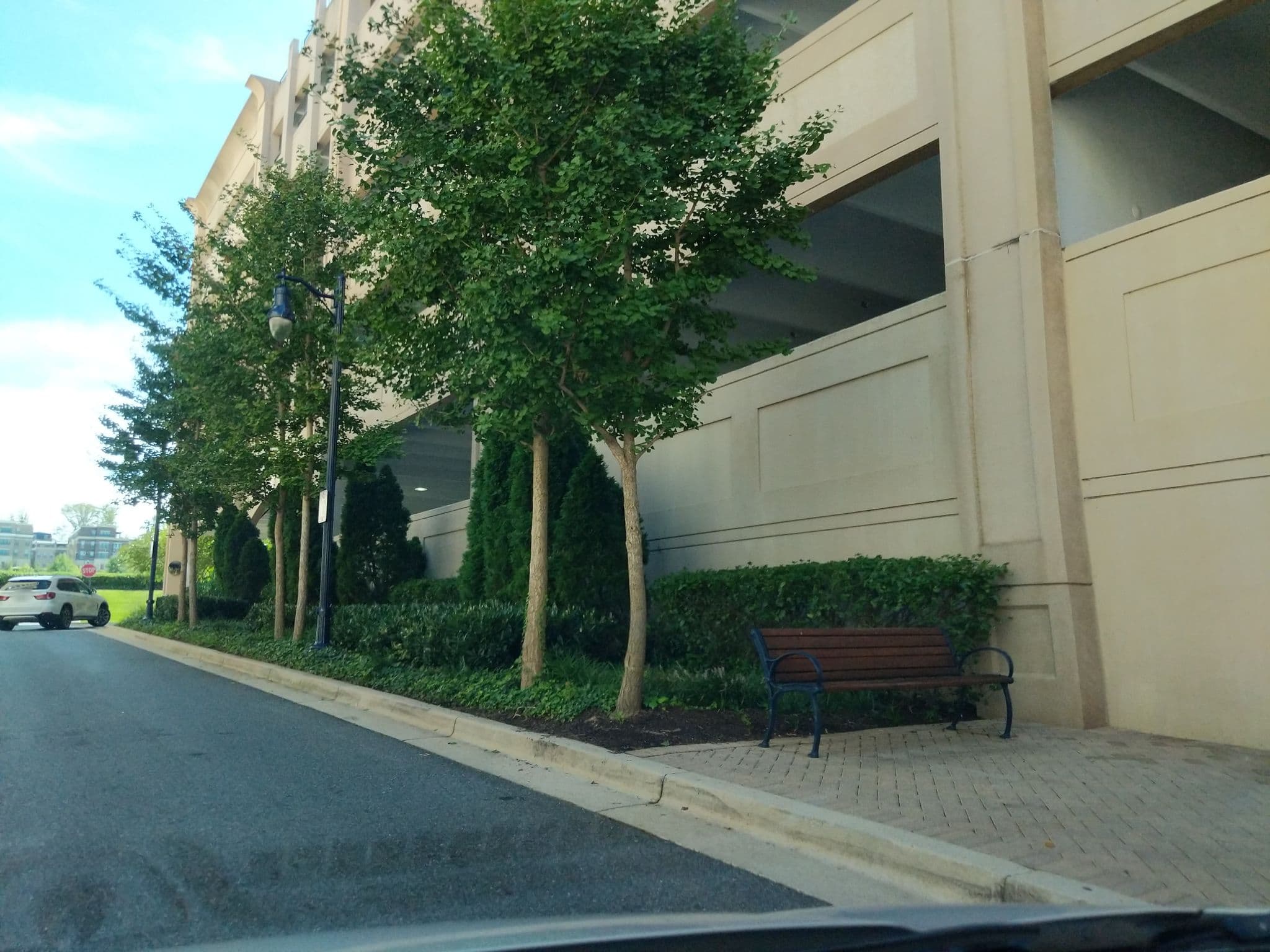 Street view near Wyndham Vacation Resorts, National Harbor — © atze02 (CC BY-SA · Mapillary)