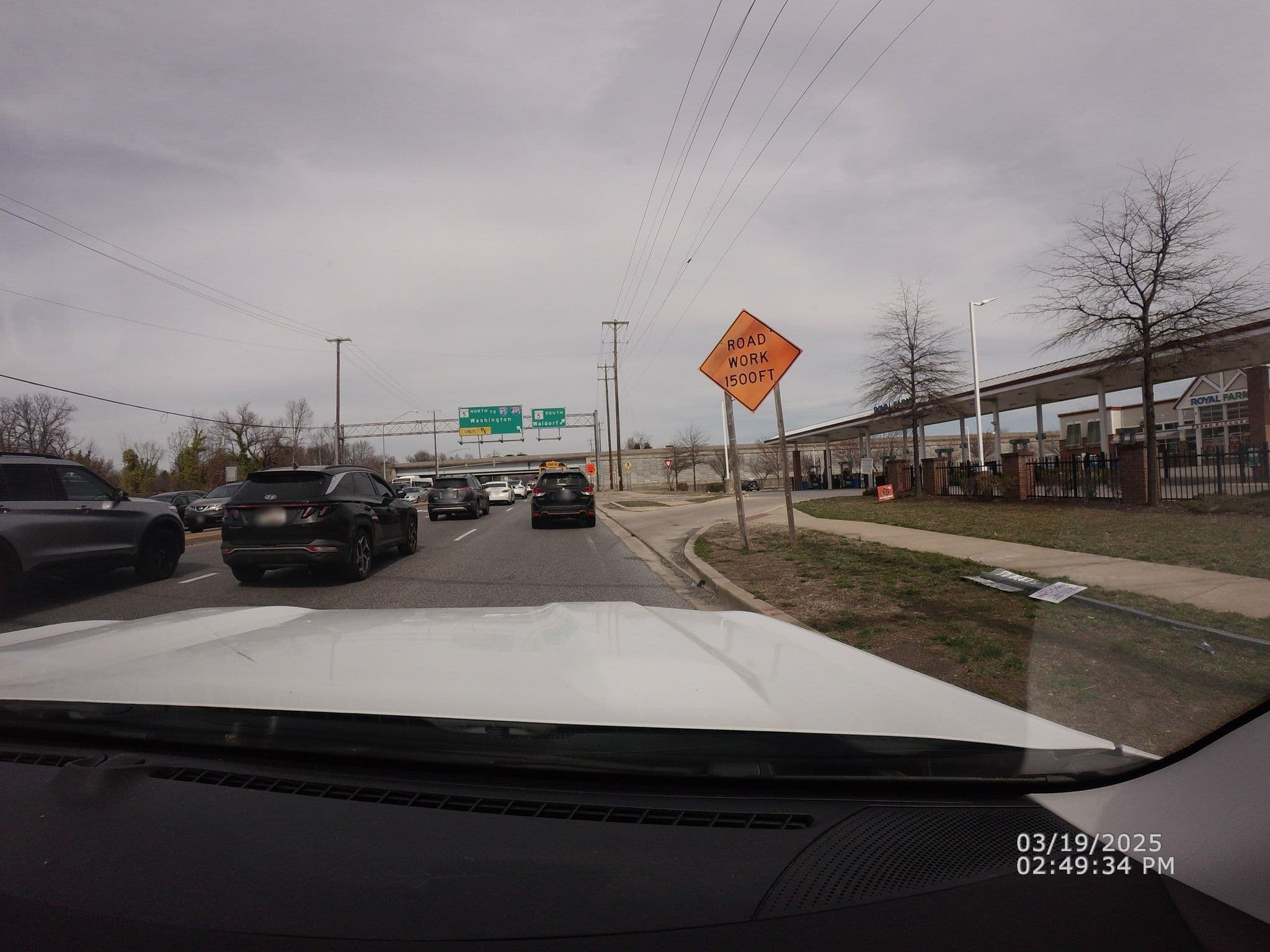 Street view near Holiday Inn Express Andrews Camp Springs, Camp Springs — © hramirez (CC BY-SA · Mapillary)