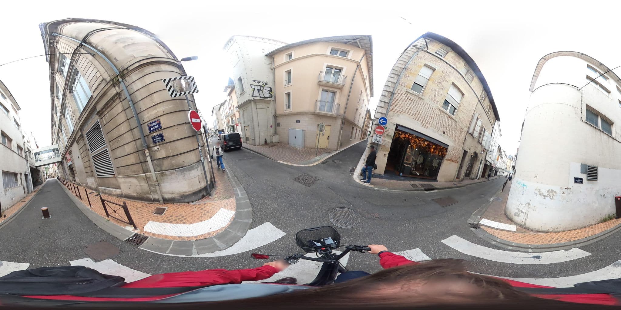 Street view near Appart City, Agen — © Urbanisme_Mobilites (CC BY-SA · Mapillary)