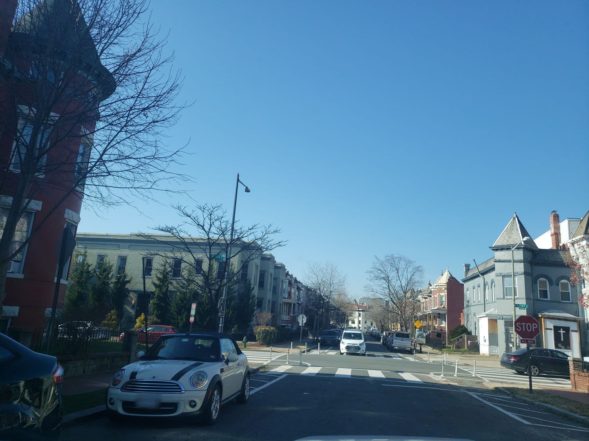 Street view near Monumental Getaway, Shaw — © dcdpw_justini (CC BY-SA · Mapillary)