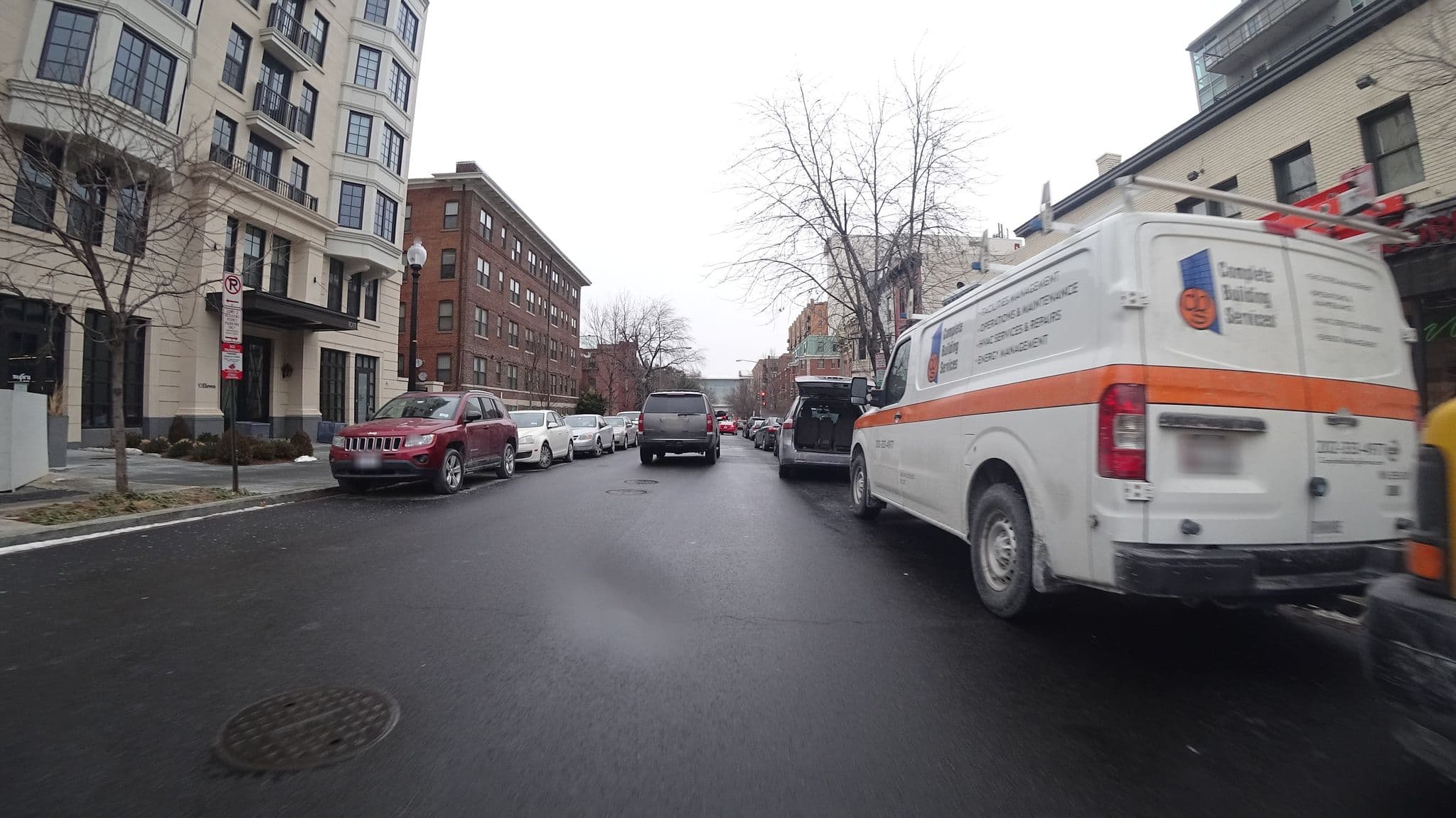 Street view near Hearts And Ponchos, Shaw — © danbjoseph (CC BY-SA · Mapillary)