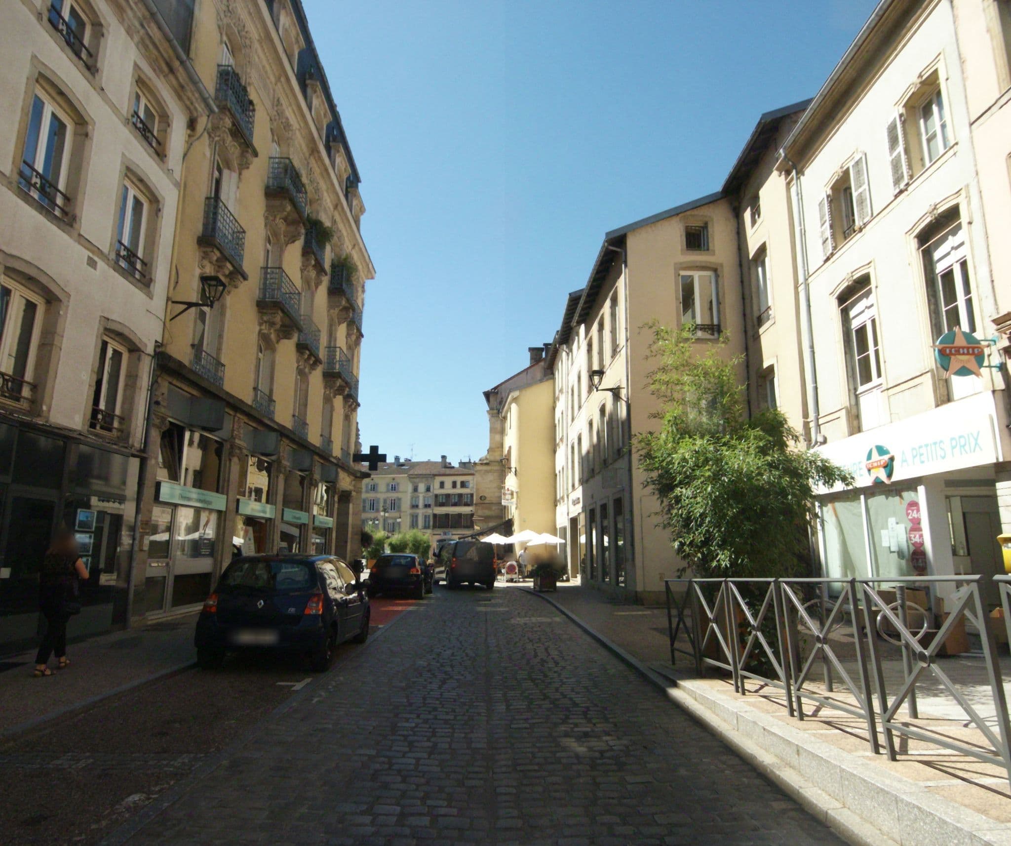 Street view near Hôtel de la Basilique, Épinal — © andrianjakavah (CC BY-SA · Mapillary)