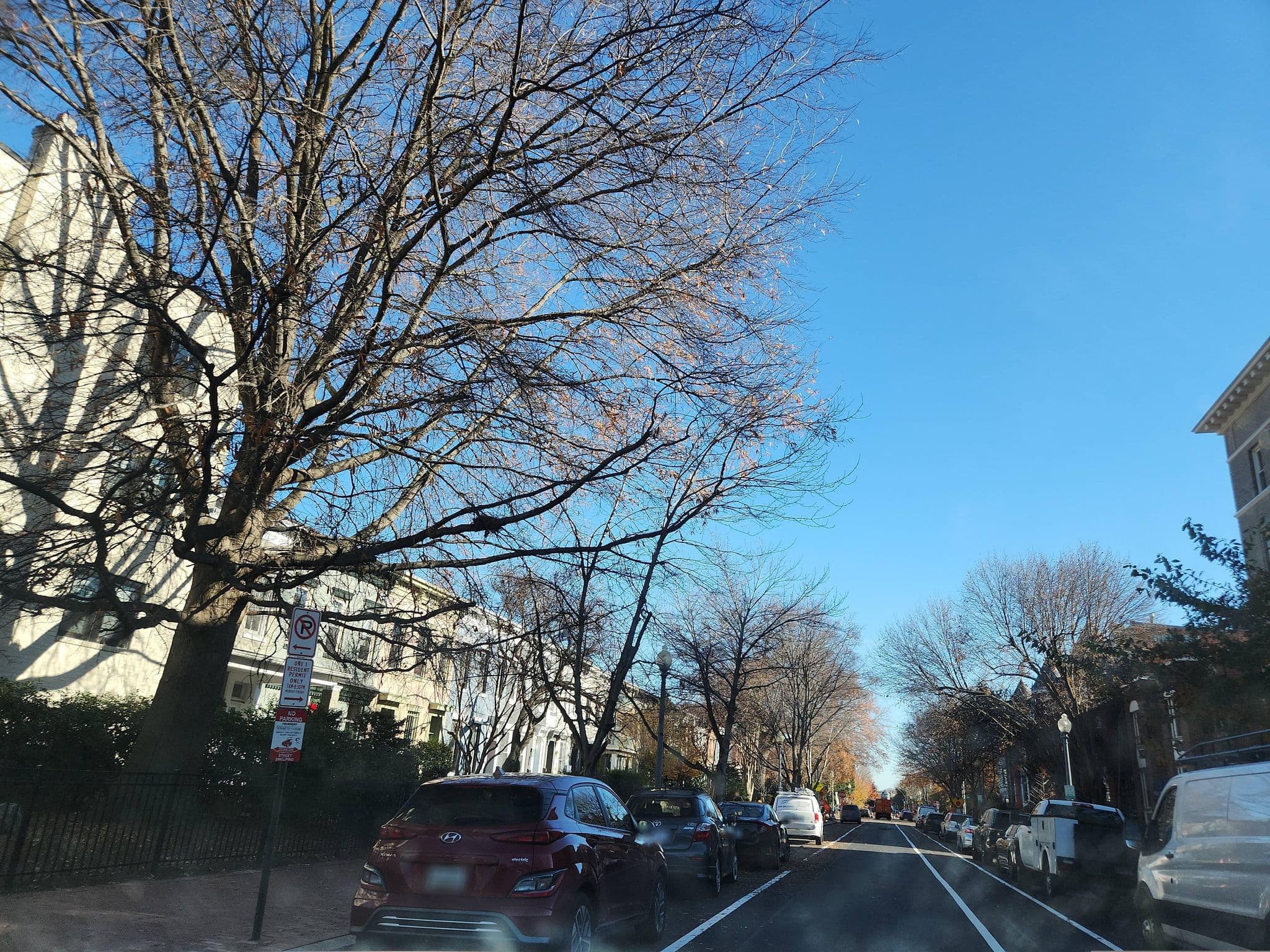 Street view near Whitehall Hotel, Shaw — © dcdpw_justini (CC BY-SA · Mapillary)