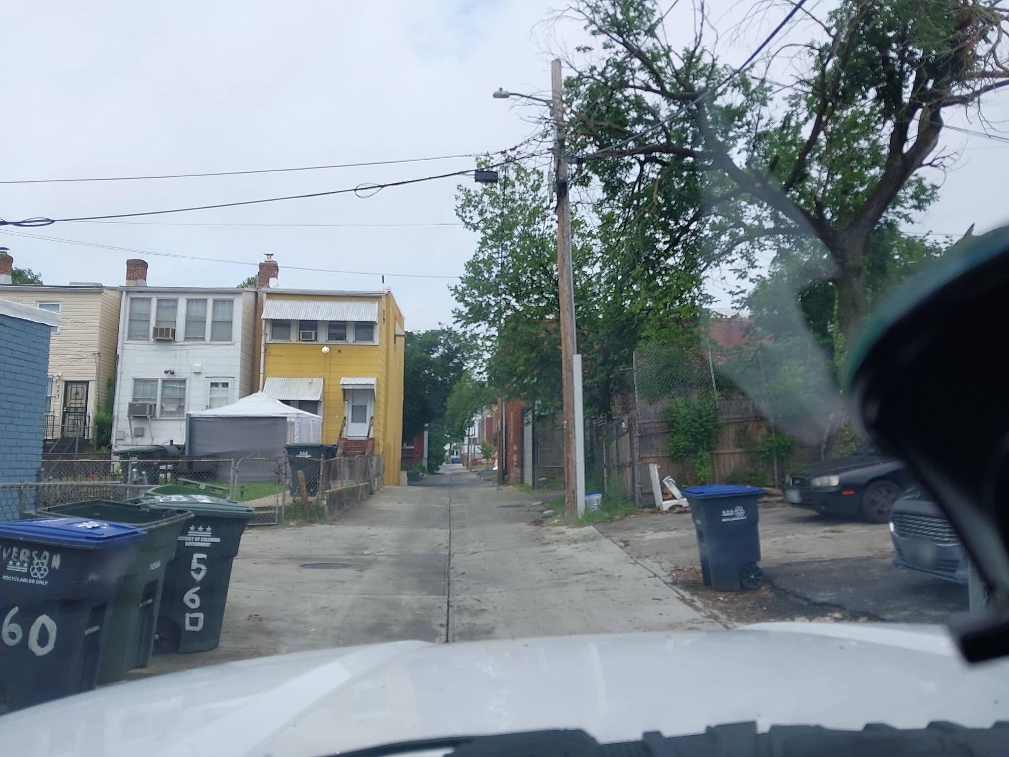 Street view near Washington DC Guesthouse, Ivy City — © amobley (CC BY-SA · Mapillary)