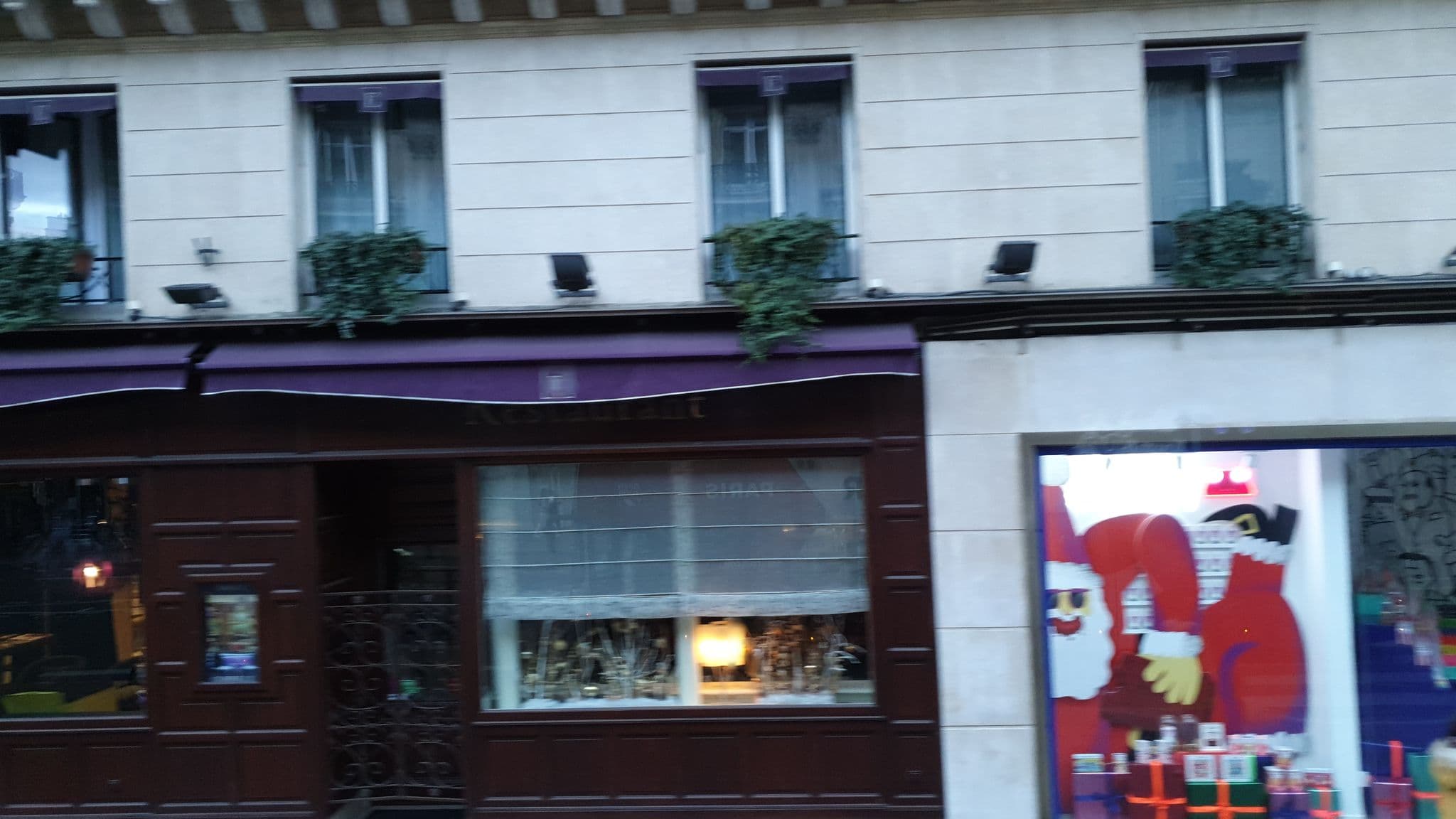 Street view near Hôtel Edouard 7, Paris 09 Opéra — © b166er (CC BY-SA · Mapillary)