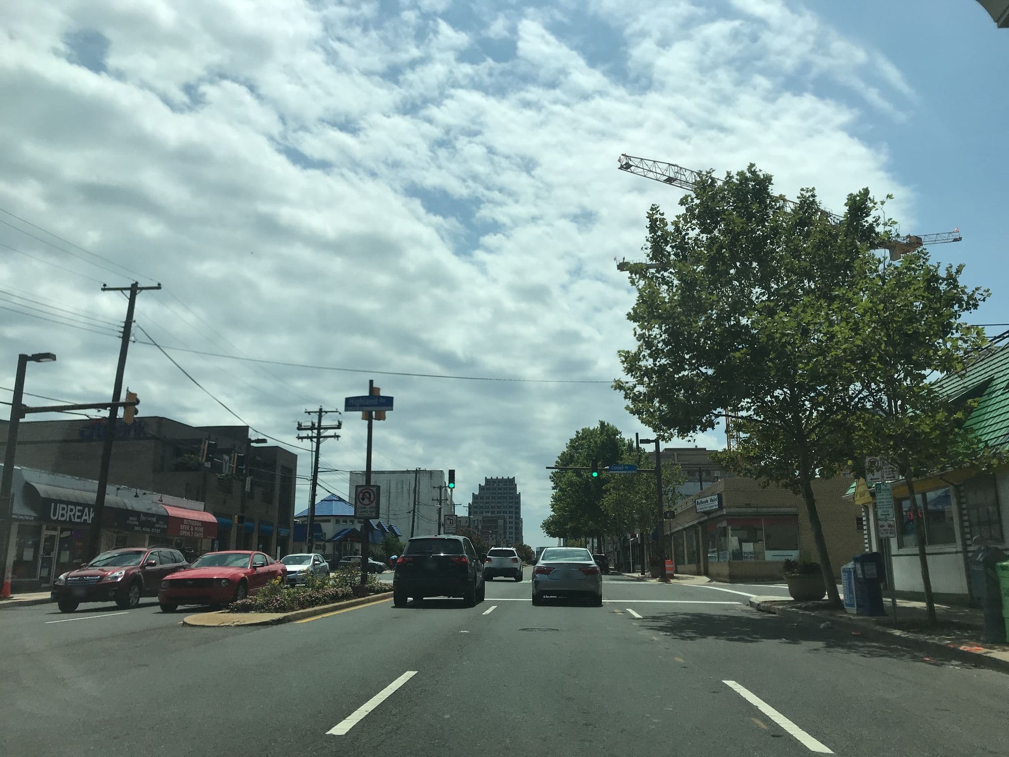 Street view near Doubletree by Hilton, Bethesda — © mdroads (CC BY-SA · Mapillary)