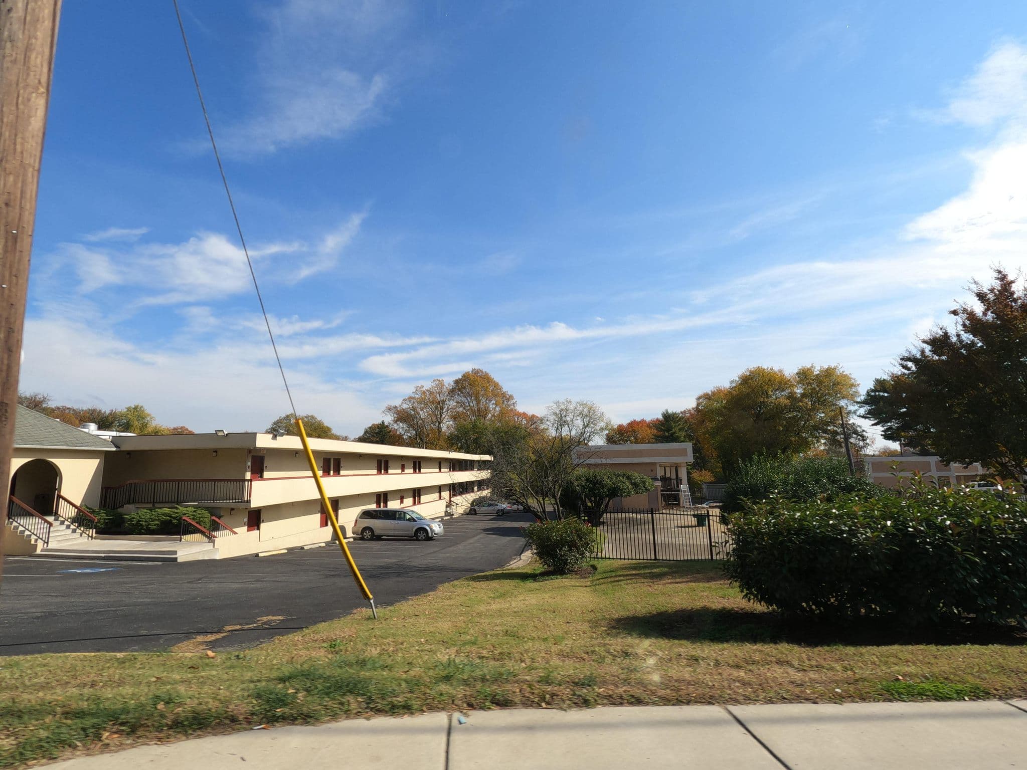 Street view near Days Inn College Park Md Washington Dc, Berwyn Heights — © roadgeek_md99 (CC BY-SA · Mapillary)