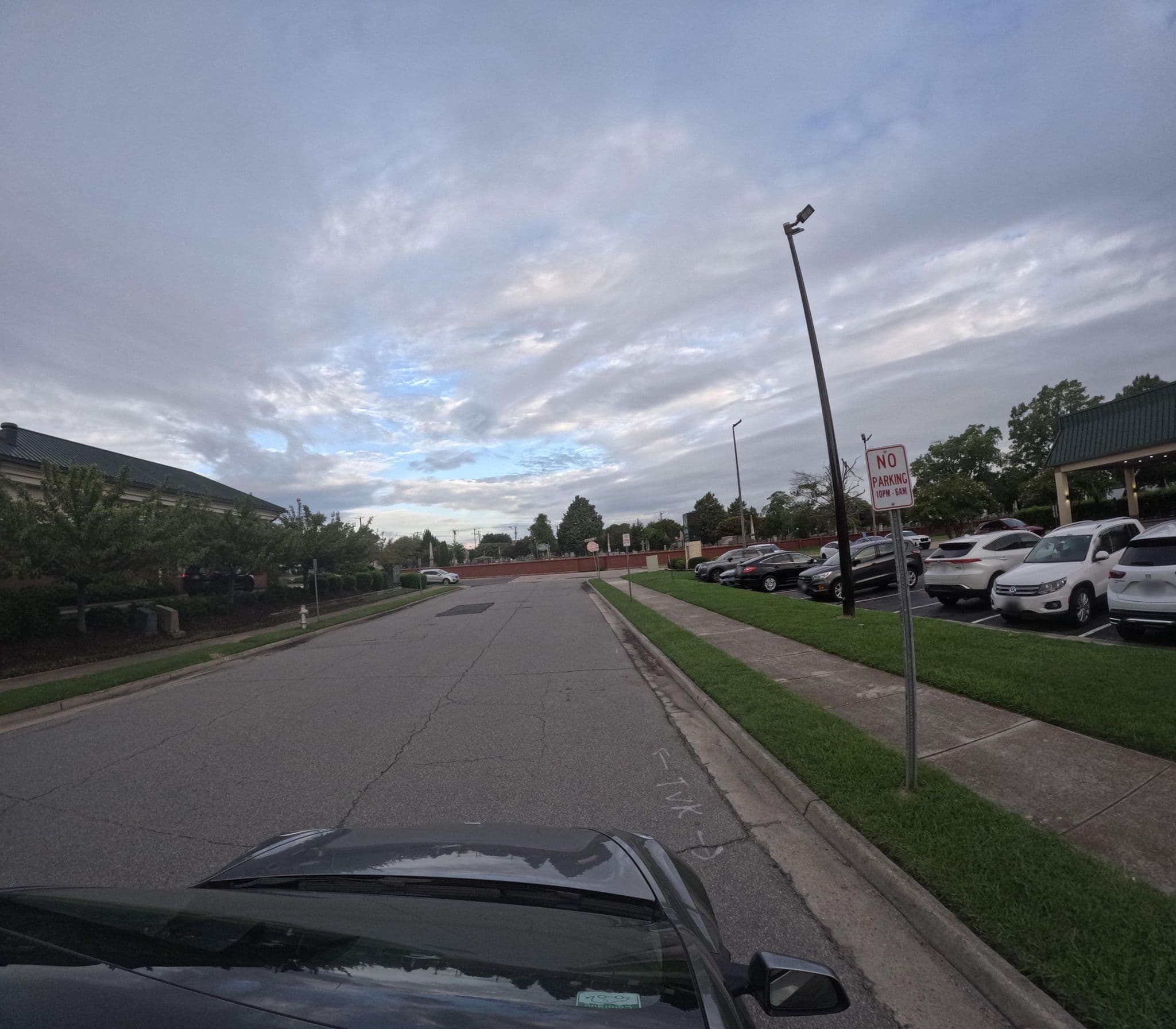 Street view near Comfort Inn, Portsmouth — © vorpalblade (CC BY-SA · Mapillary)