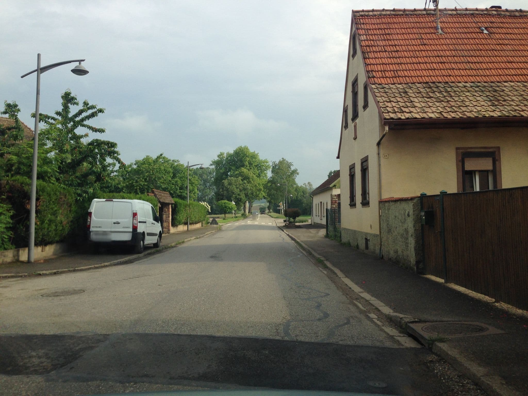 Street view near Relais de la Kirschmatt, Hochfelden — © ghirlemann (CC BY-SA · Mapillary)