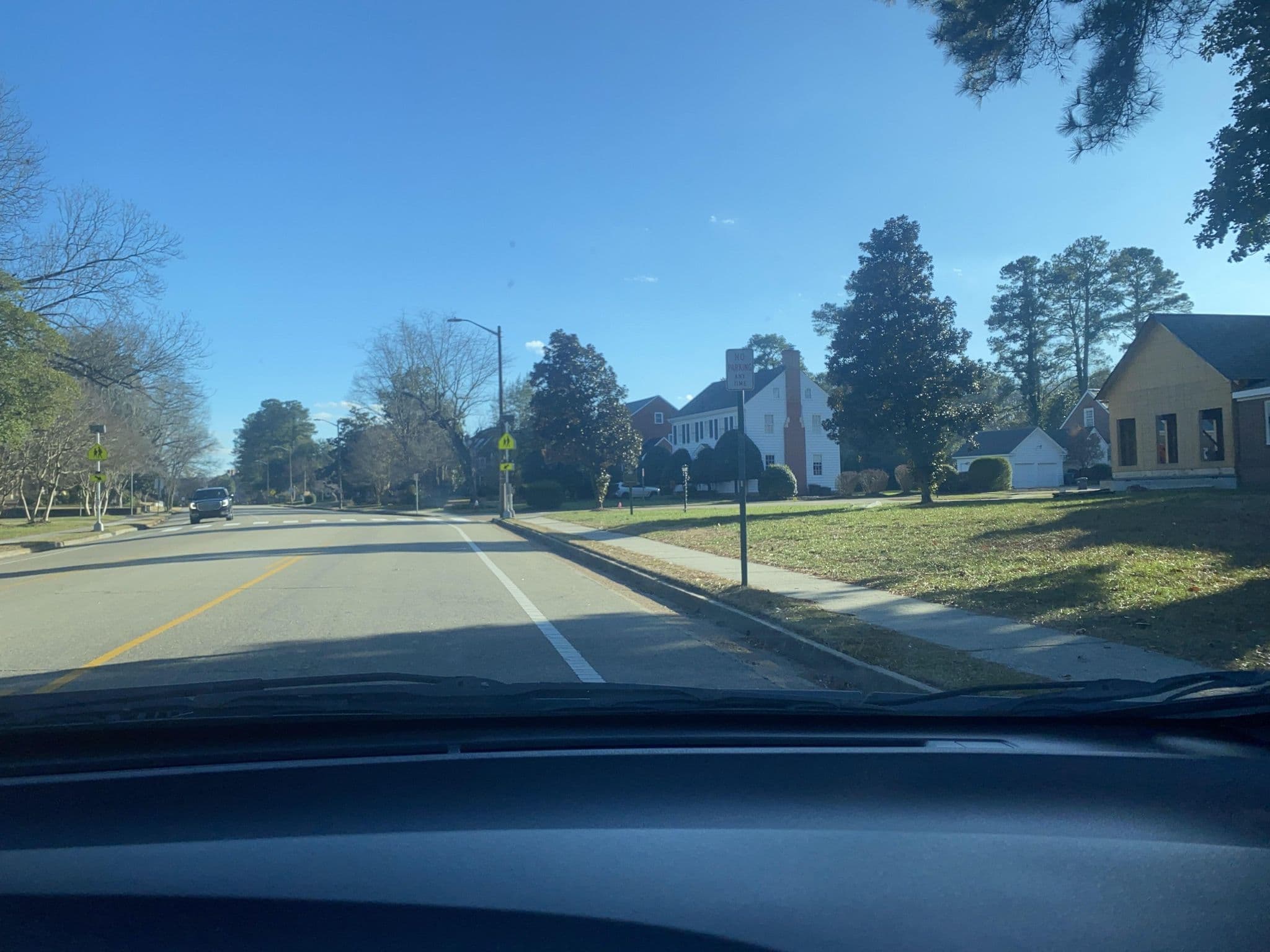 Street view near Magnolia Manor, Gloucester Point — © mappyarianna (CC BY-SA · Mapillary)