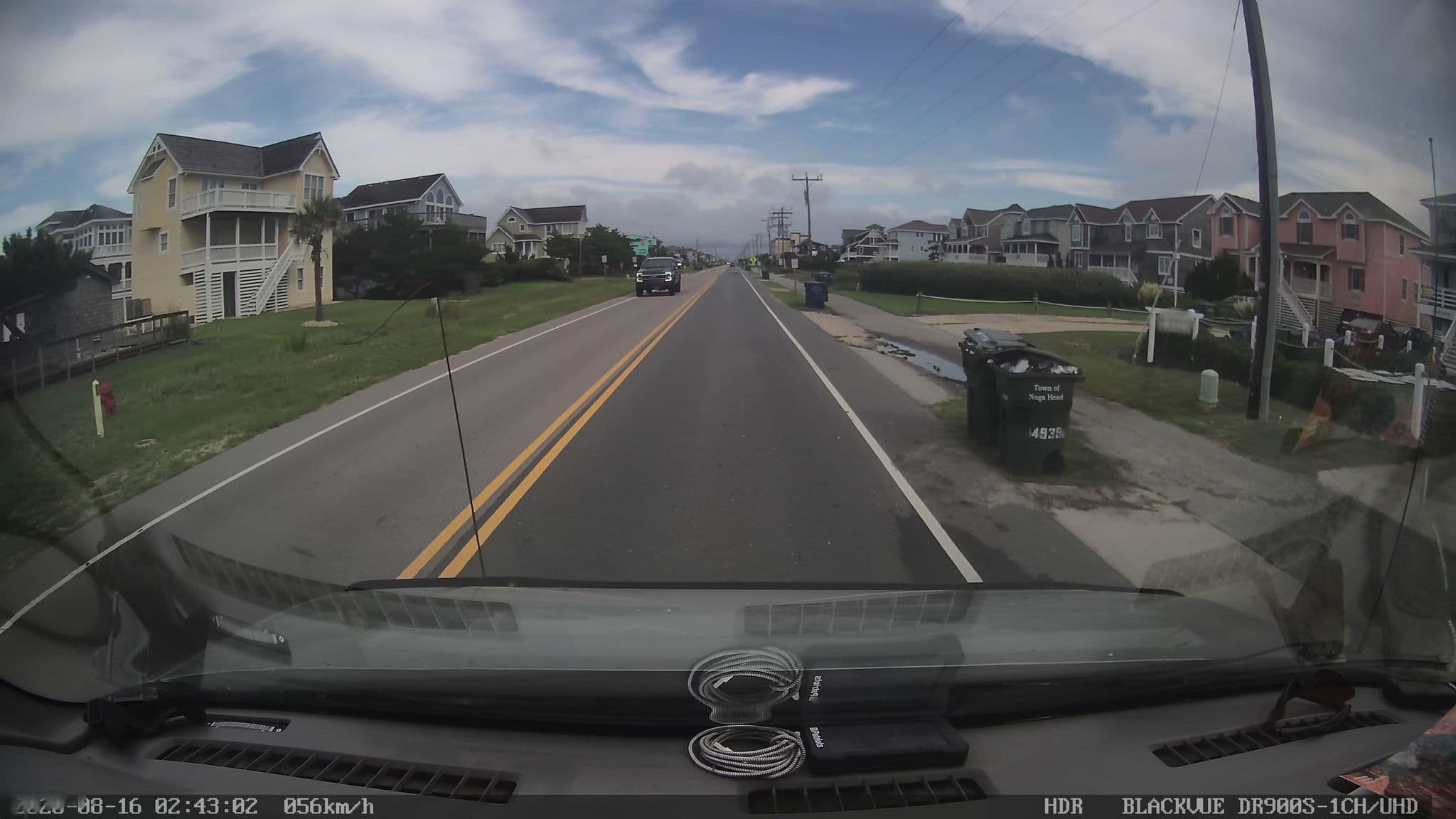 Street view near Seven Sisters Cottages, Nags Head — © jbthemilker (CC BY-SA · Mapillary)