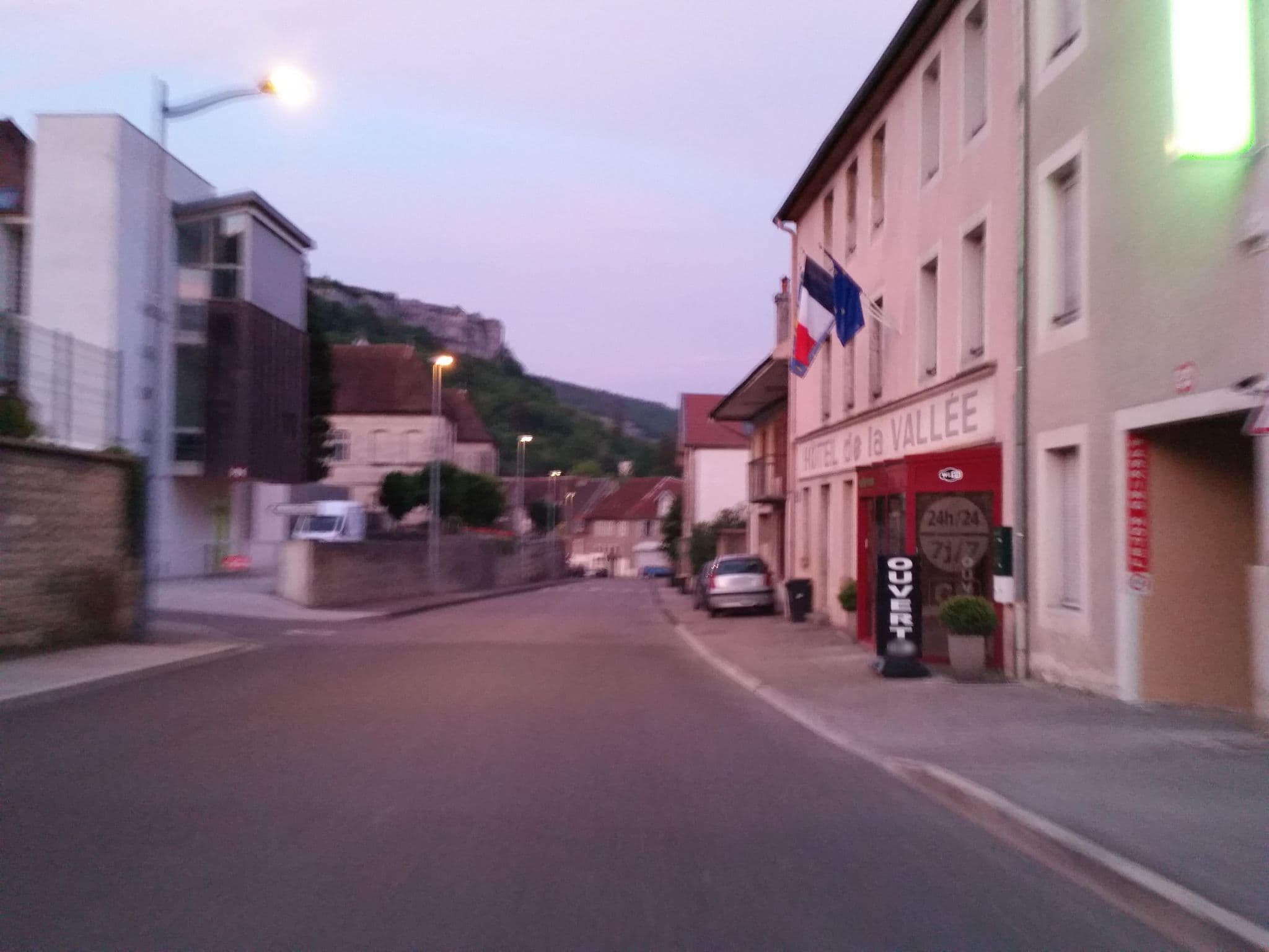 Street view near Hôtel de la Vallée, Ornans — © pyrog (CC BY-SA · Mapillary)