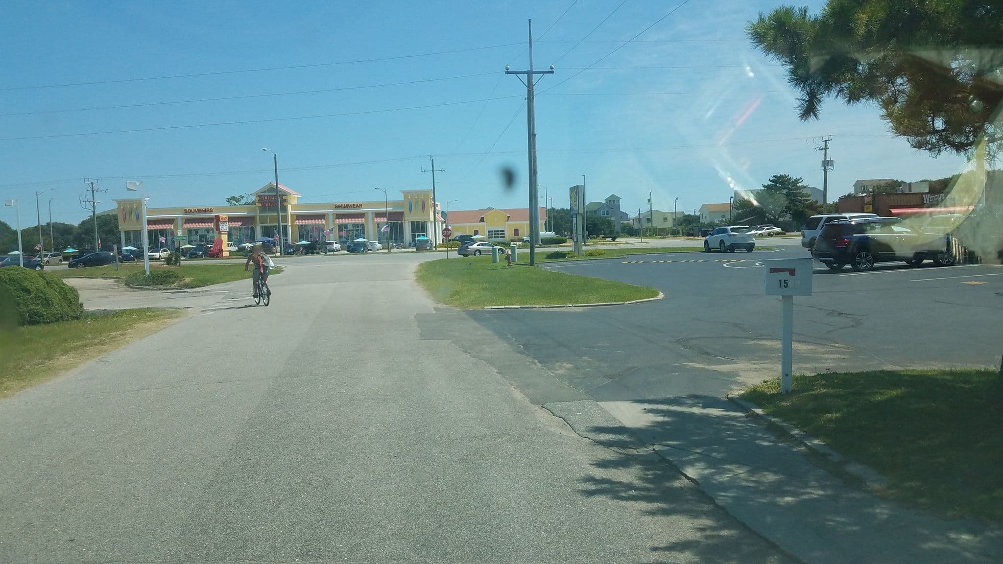 Street view near Sun Realty, Kill Devil Hills — © jbthemilker (CC BY-SA · Mapillary)