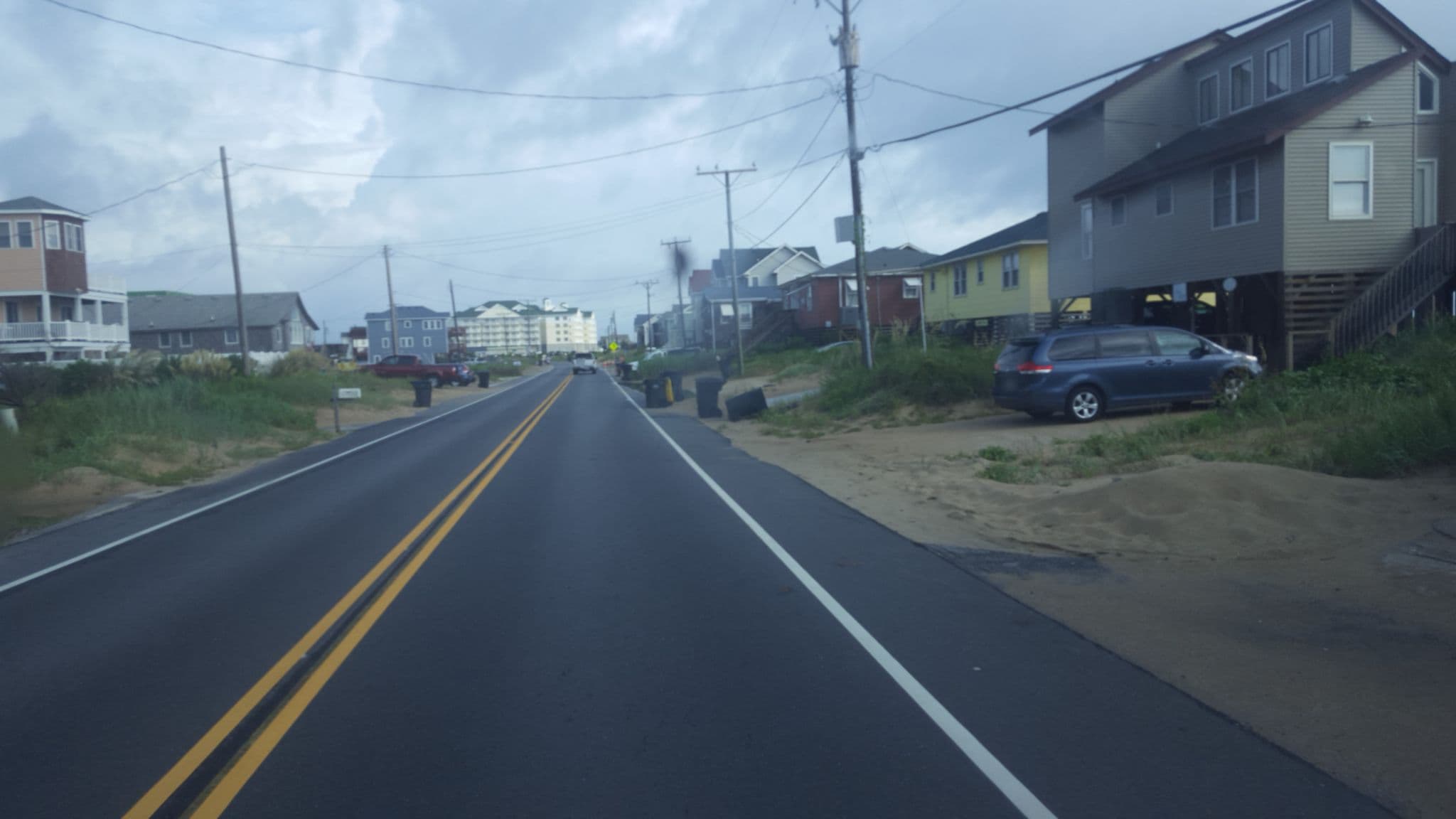 Street view near The Haven, on the Outer Banks in Kitty Hawk, Kitty Hawk — © jbthemilker (CC BY-SA · Mapillary)