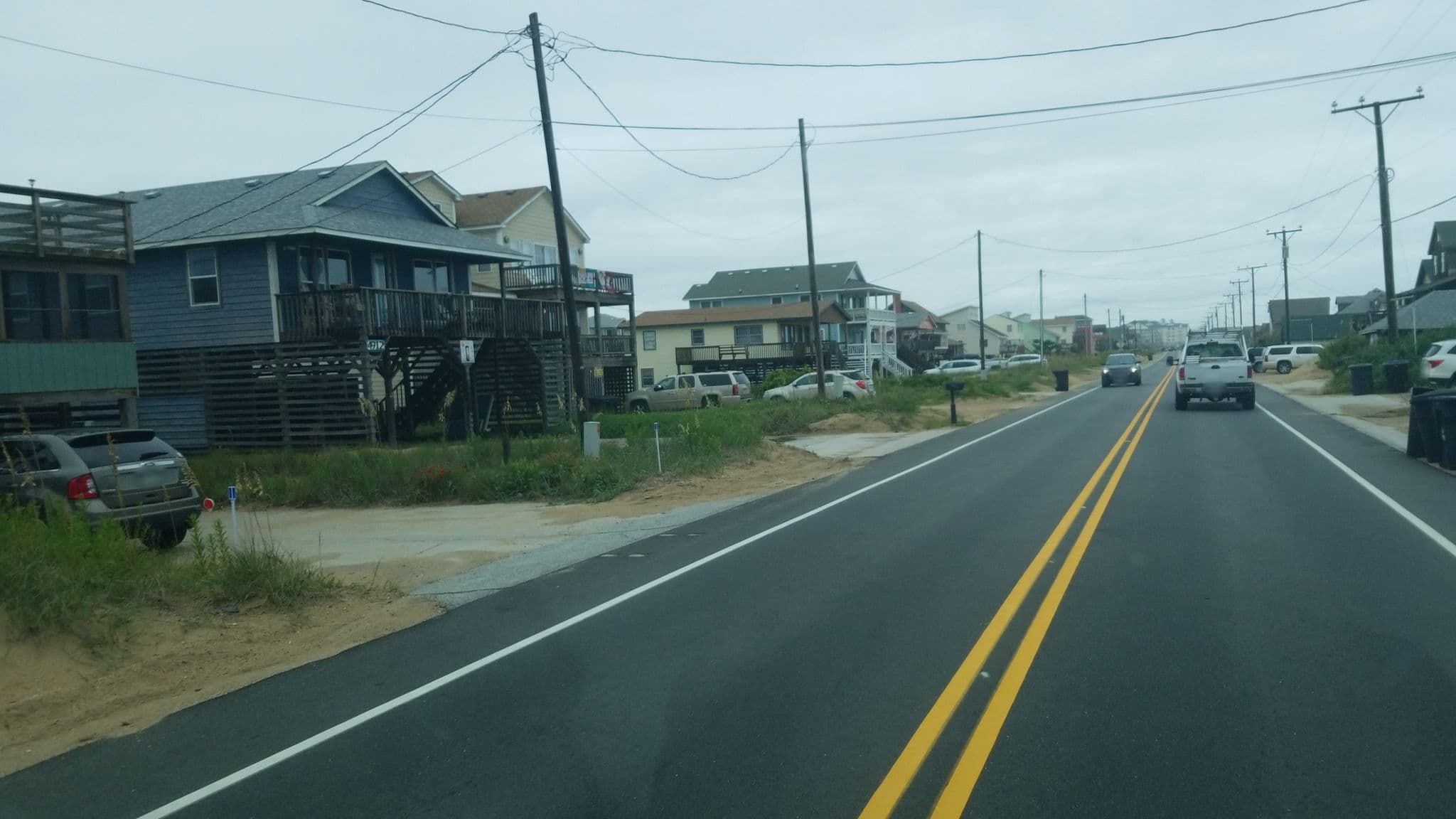 Street view near The Hovey, Kitty Hawk — © jbthemilker (CC BY-SA · Mapillary)
