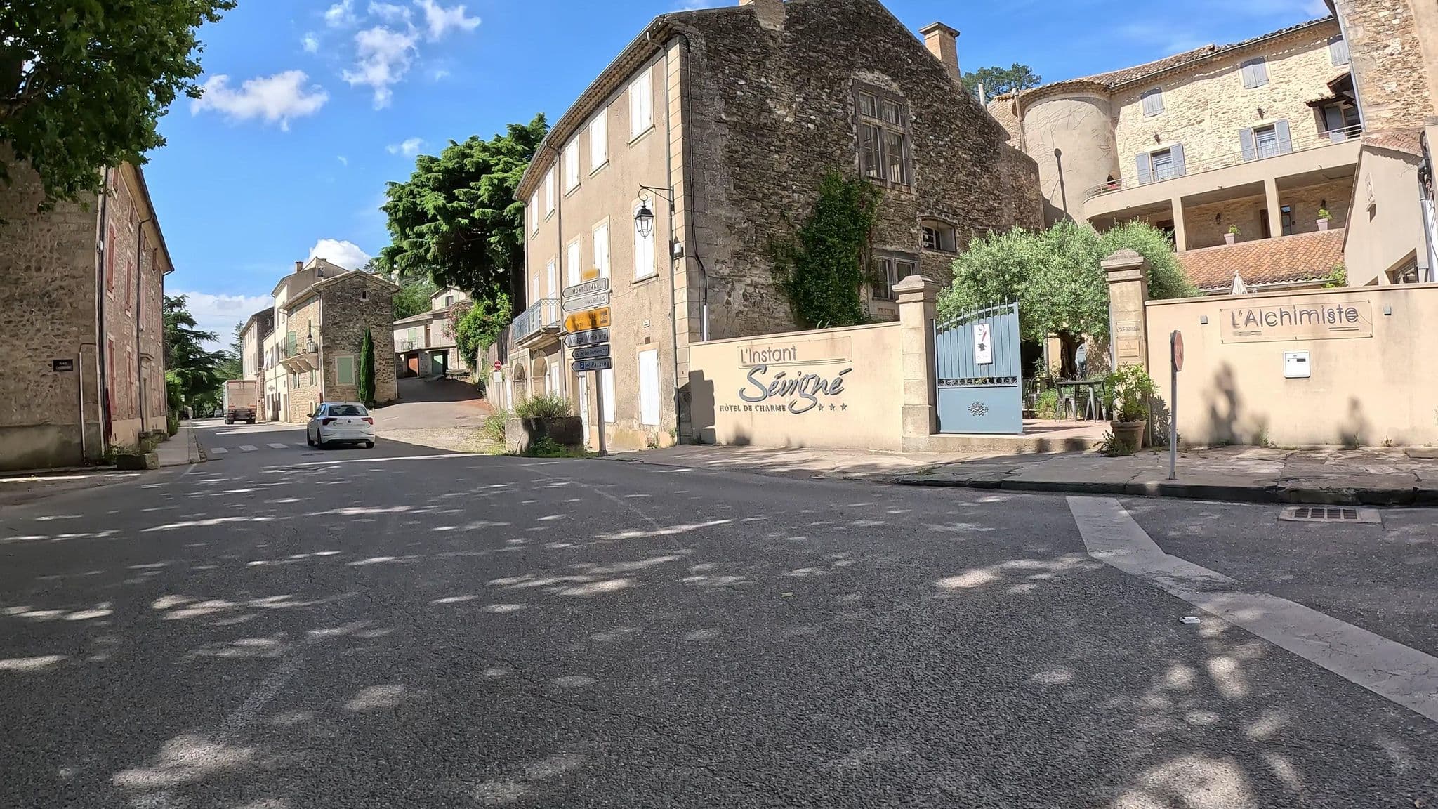Street view near Hôtel Sévigné, Grignan — © madel (CC BY-SA · Mapillary)