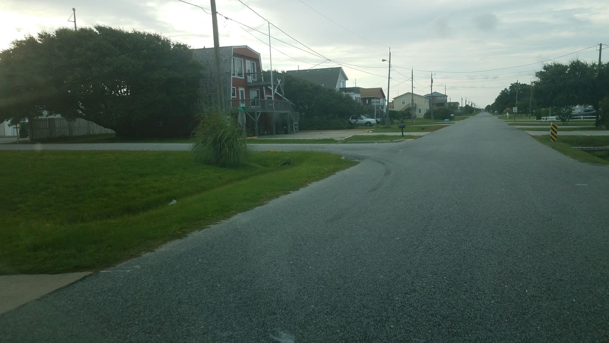 Street view near Parrothead, Kill Devil Hills — © jbthemilker (CC BY-SA · Mapillary)
