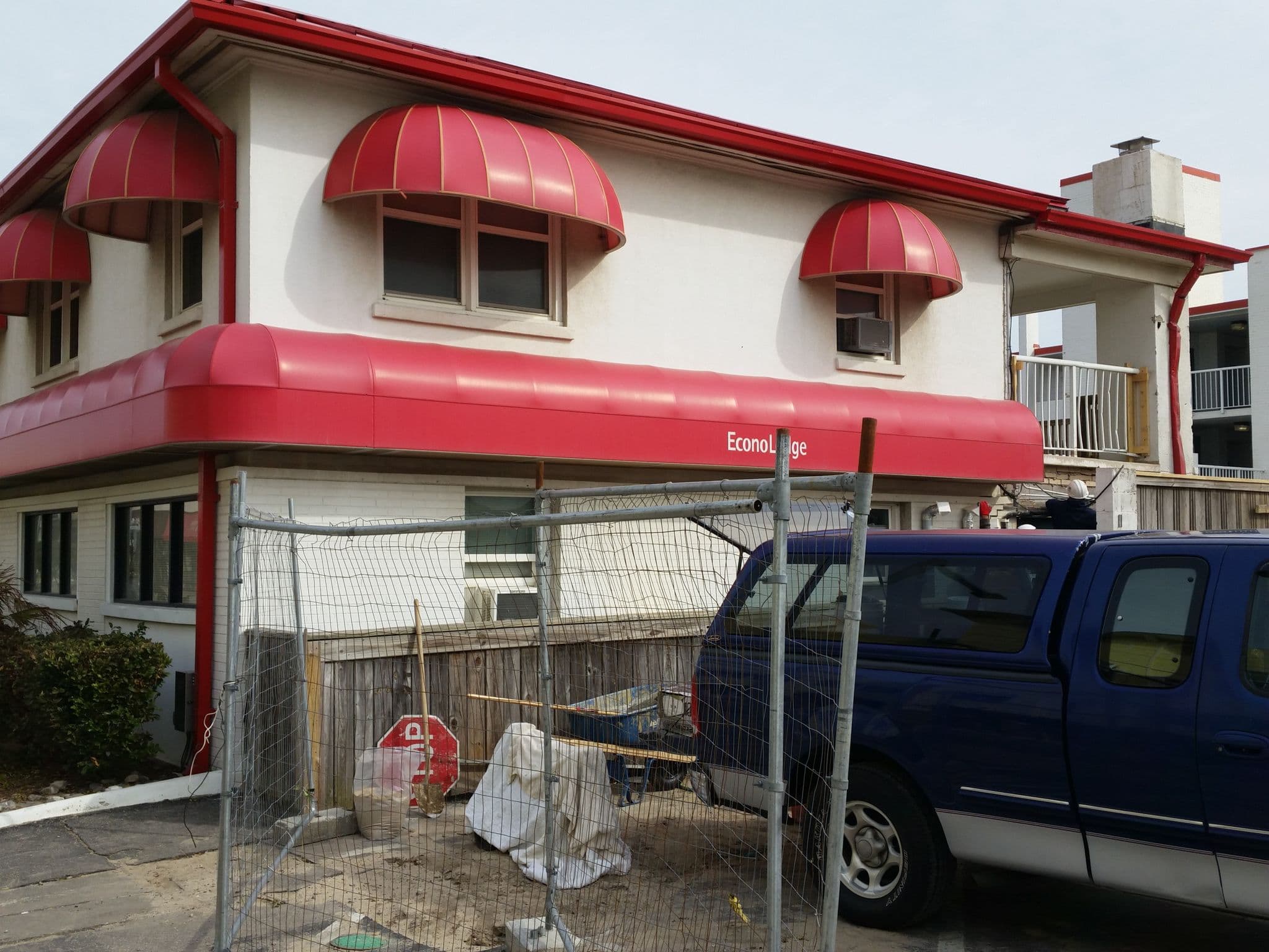 Street view near Sea side Inn, Virginia Beach — © rps333 (CC BY-SA · Mapillary)