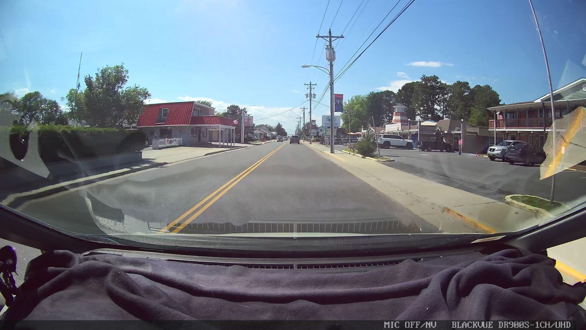 Street view near 40 Winks In Chincoteague, Chincoteague — © danbjoseph (CC BY-SA · Mapillary)