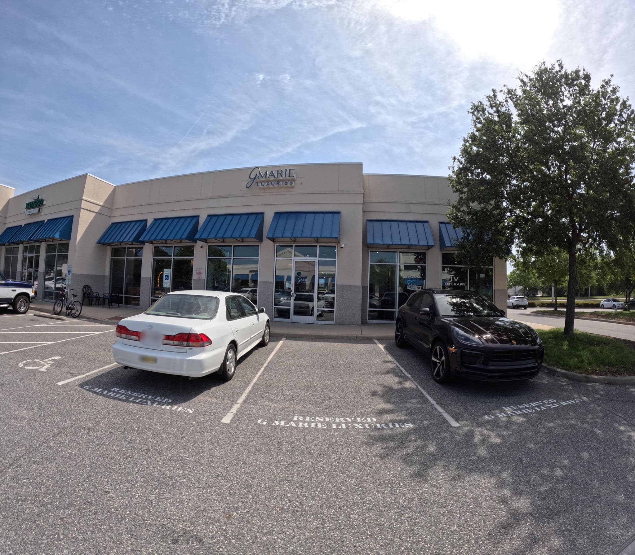 Street view near Virginia Beach Shore Hotel, Virginia Beach — © vorpalblade (CC BY-SA · Mapillary)