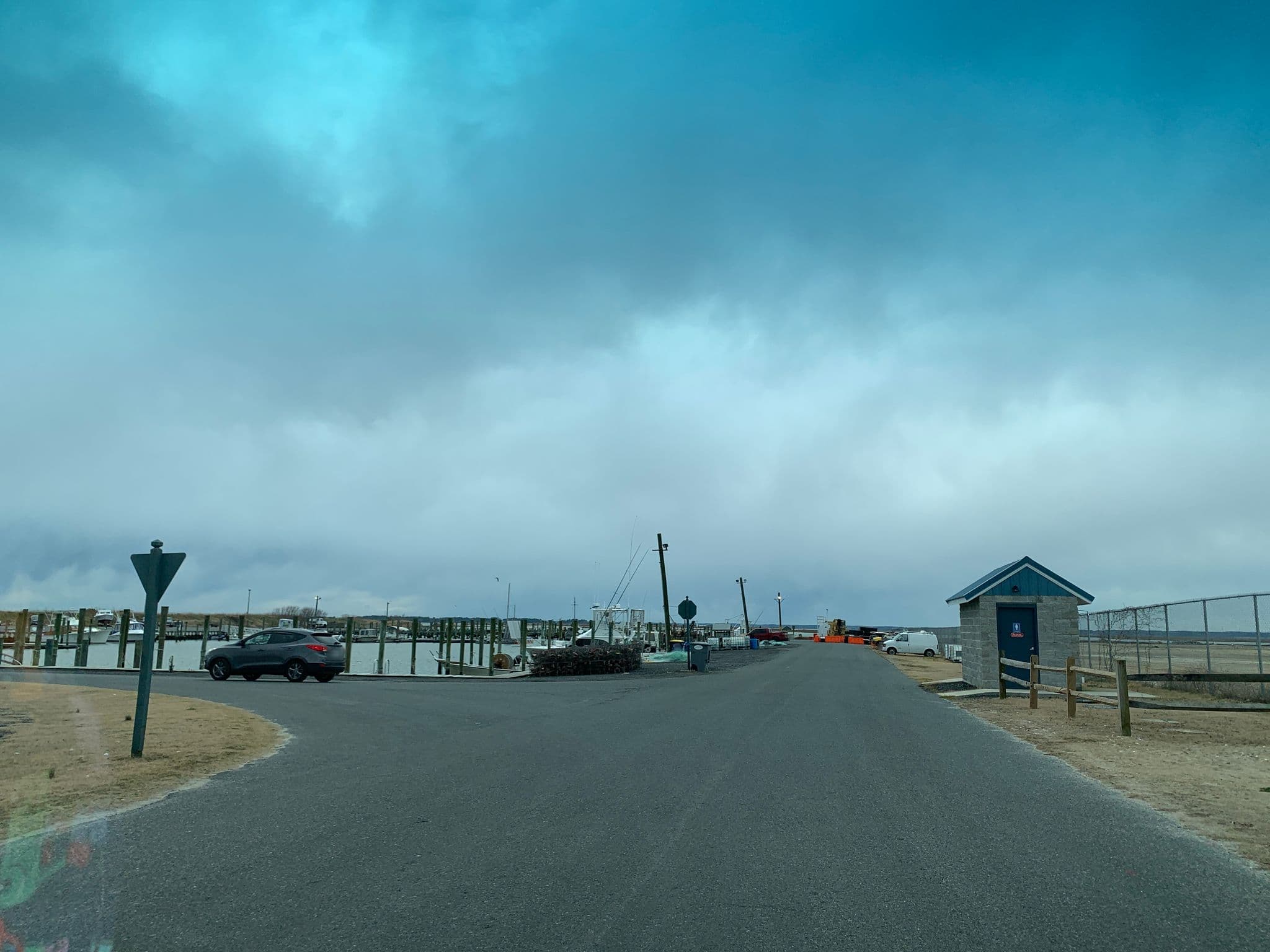 Street view near Sun Outdoors Chincoteague Bay, Chincoteague — © mdroads (CC BY-SA · Mapillary)