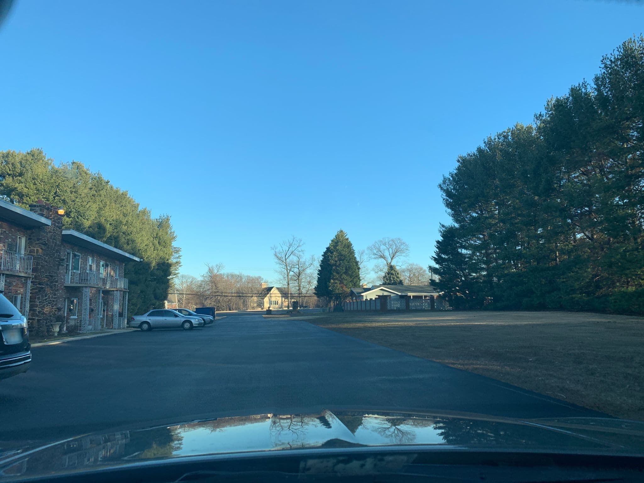 Street view near Doll Furnished Apartments, Glen Burnie — © snozzy28 (CC BY-SA · Mapillary)