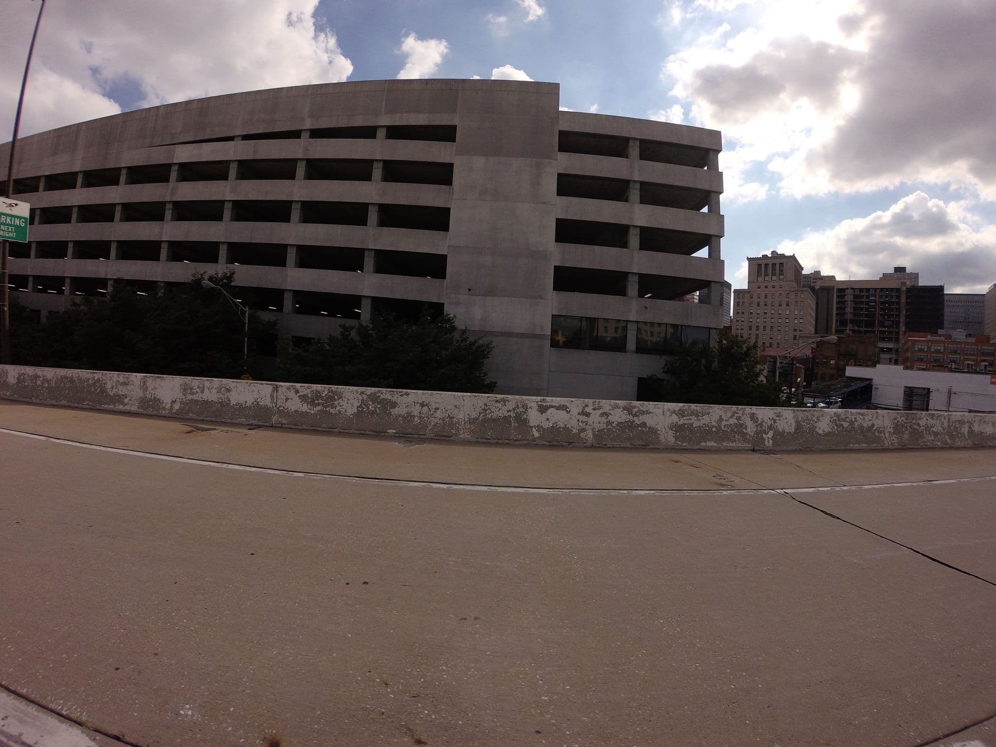 Street view near Football Widow Suite, Baltimore — © talllguy (CC BY-SA · Mapillary)