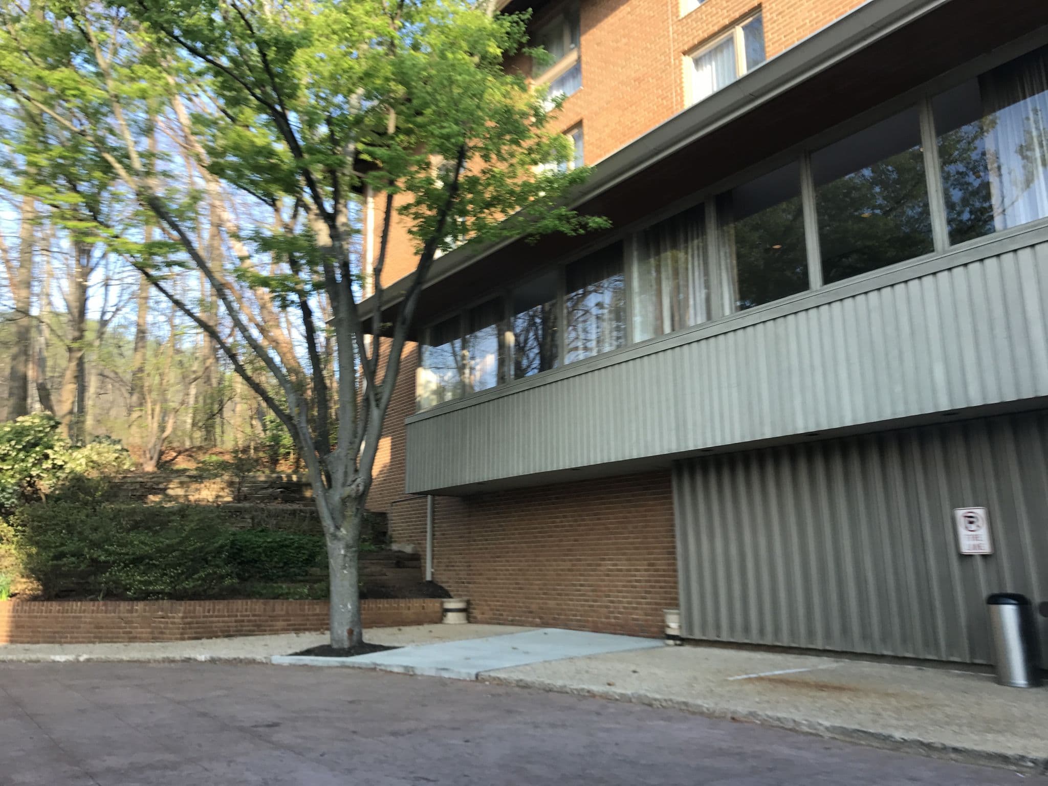 Street view near Pool at Cross Keys, Roland Park — © mdroads (CC BY-SA · Mapillary)
