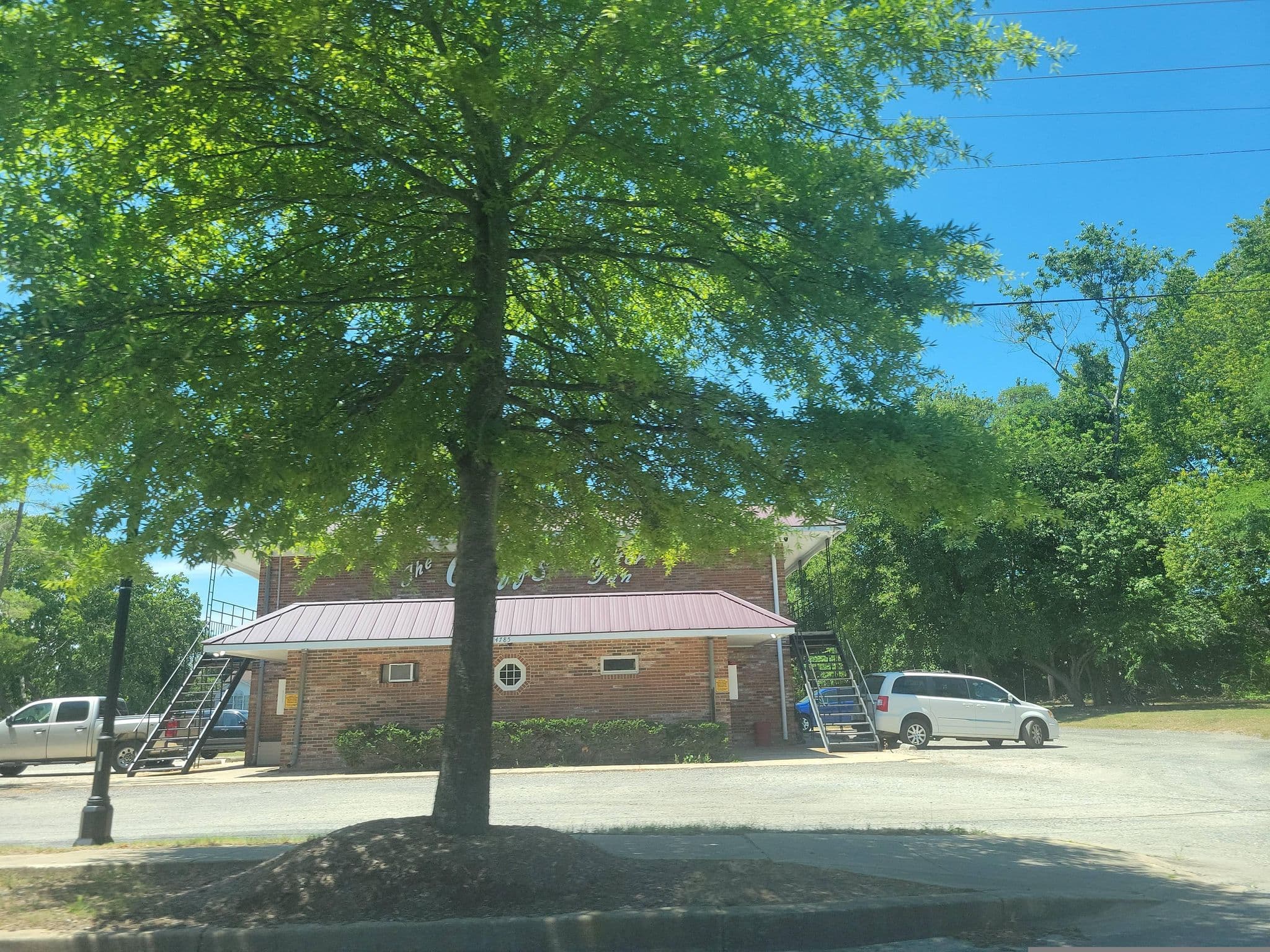 Street view near Cliff's Motor Inn, Prince Frederick — © DrivingRoundTown (CC BY-SA · Mapillary)