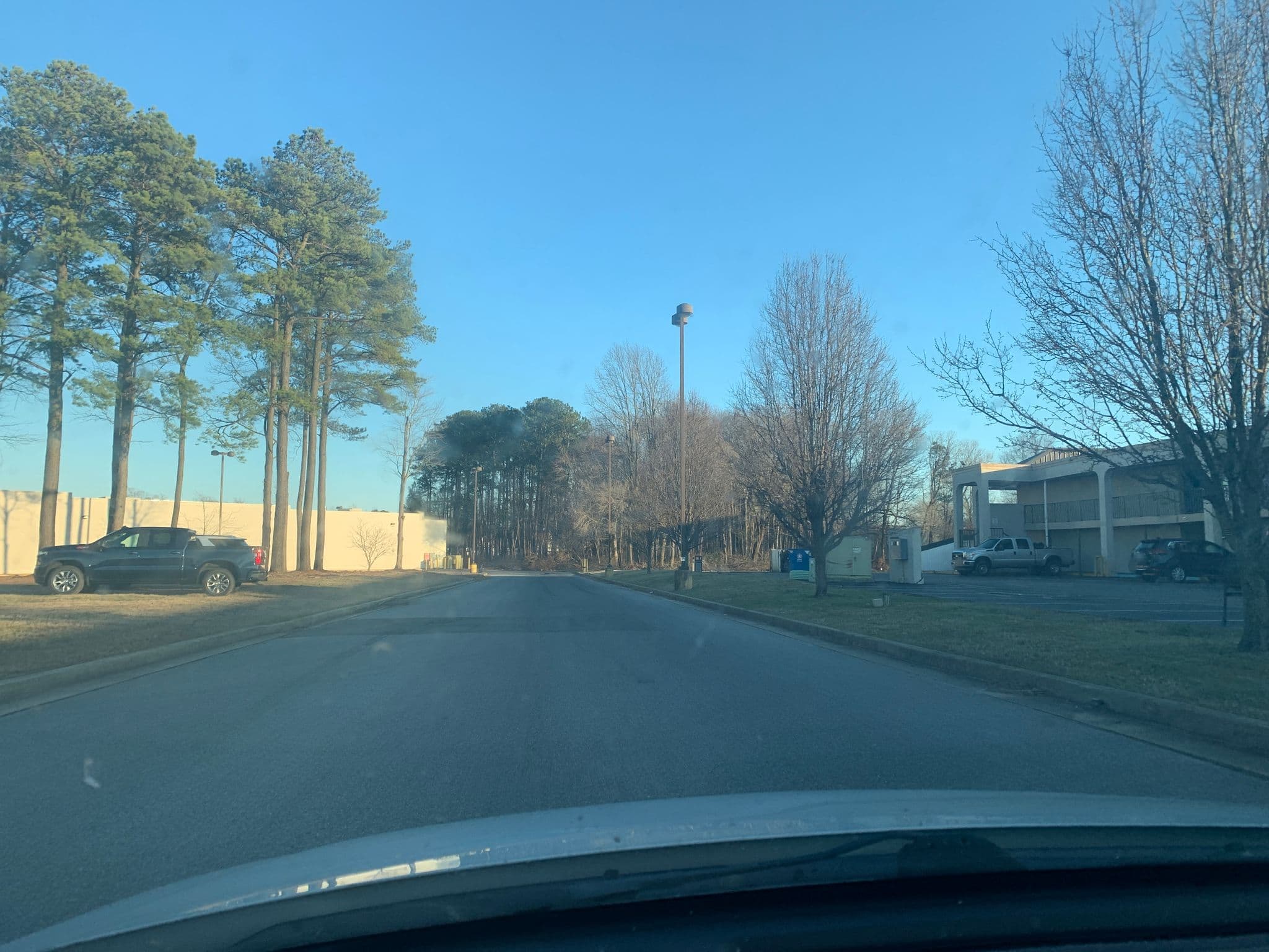 Street view near Days Inn, Fruitland — © castillo91 (CC BY-SA · Mapillary)
