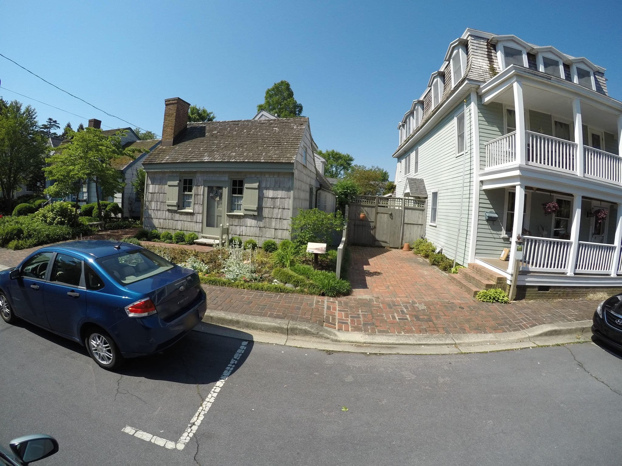 Street view near Hiram Rodney Burton House, Lewes — © roadgeek_md99 (CC BY-SA · Mapillary)
