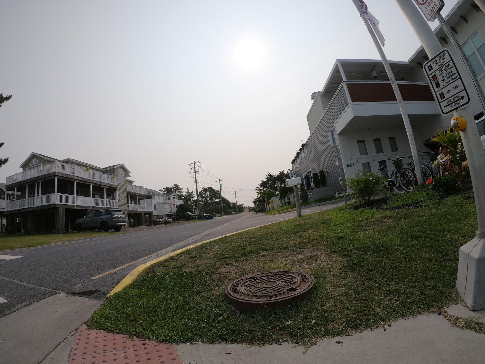 Street view near Fenwick Shores Rooftop Pool, Bethany Beach — © roadgeek_md99 (CC BY-SA · Mapillary)
