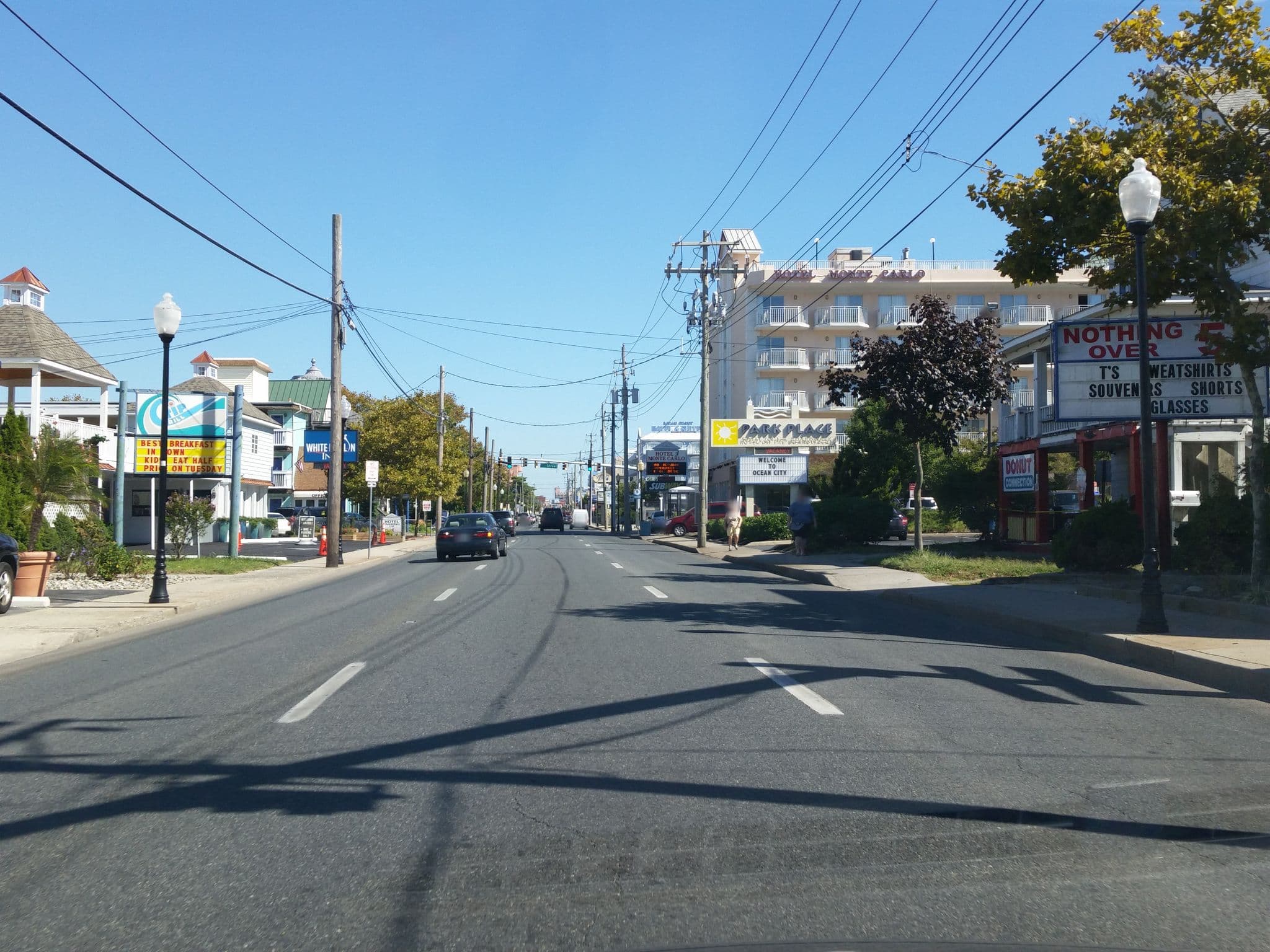 Street view near Knights Inn, West Ocean City — © kevinkreiser (CC BY-SA · Mapillary)
