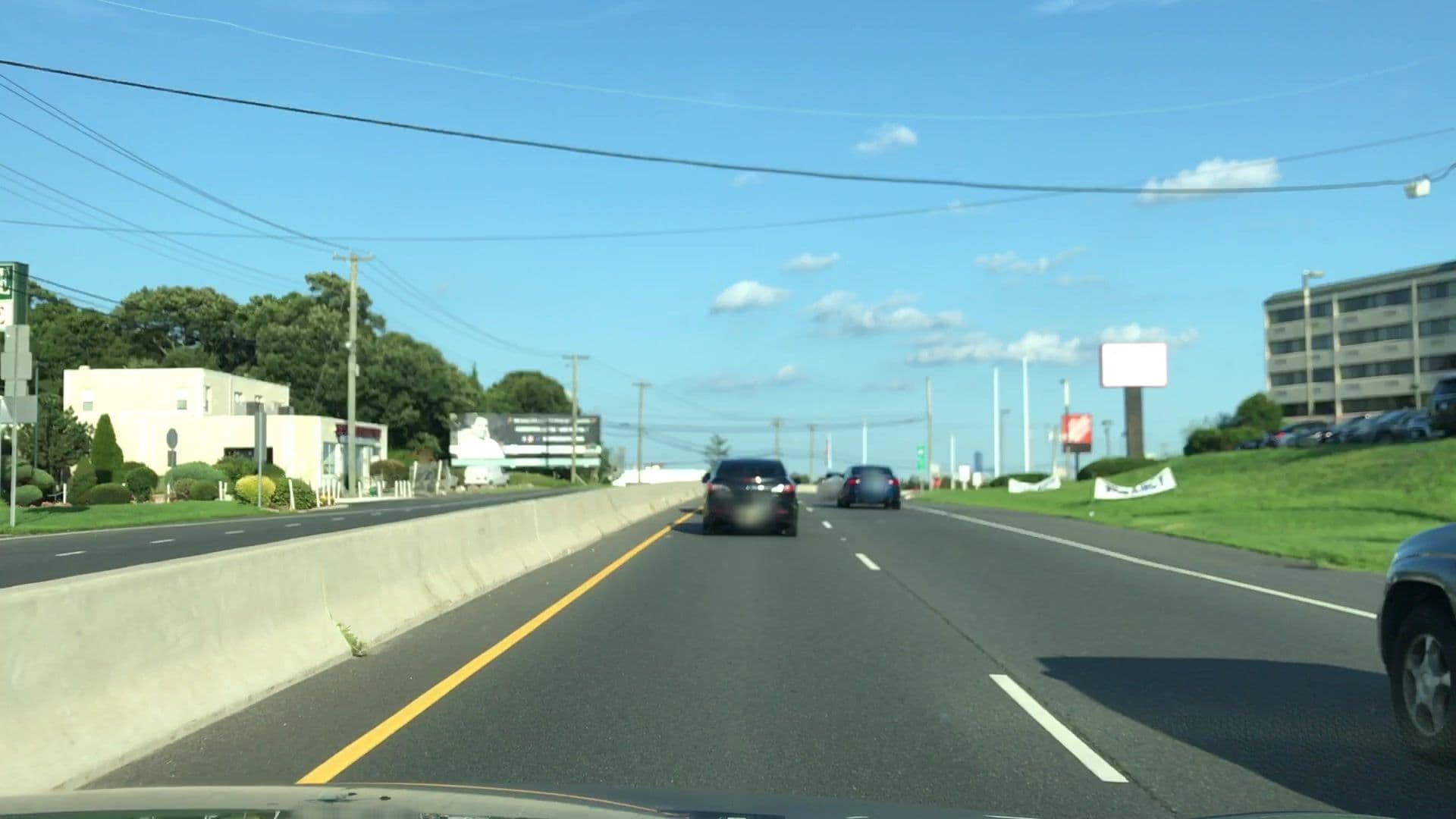 Street view near Crest Motel, Absecon — © lvl5 (CC BY-SA · Mapillary)