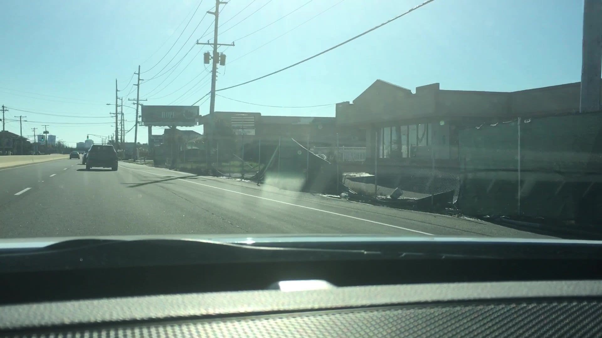 Street view near Master Hosts Inns, Ventnor City — © lvl5 (CC BY-SA · Mapillary)