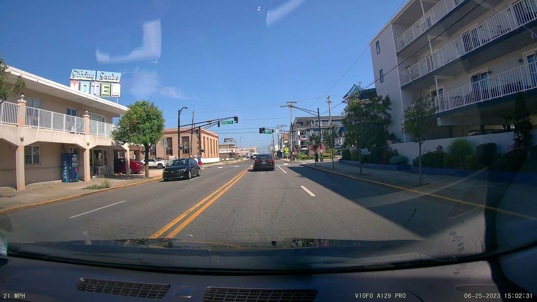 Street view near 900 Ocean Ave. Condos, Ocean City — © RJ328724387 (CC BY-SA · Mapillary)