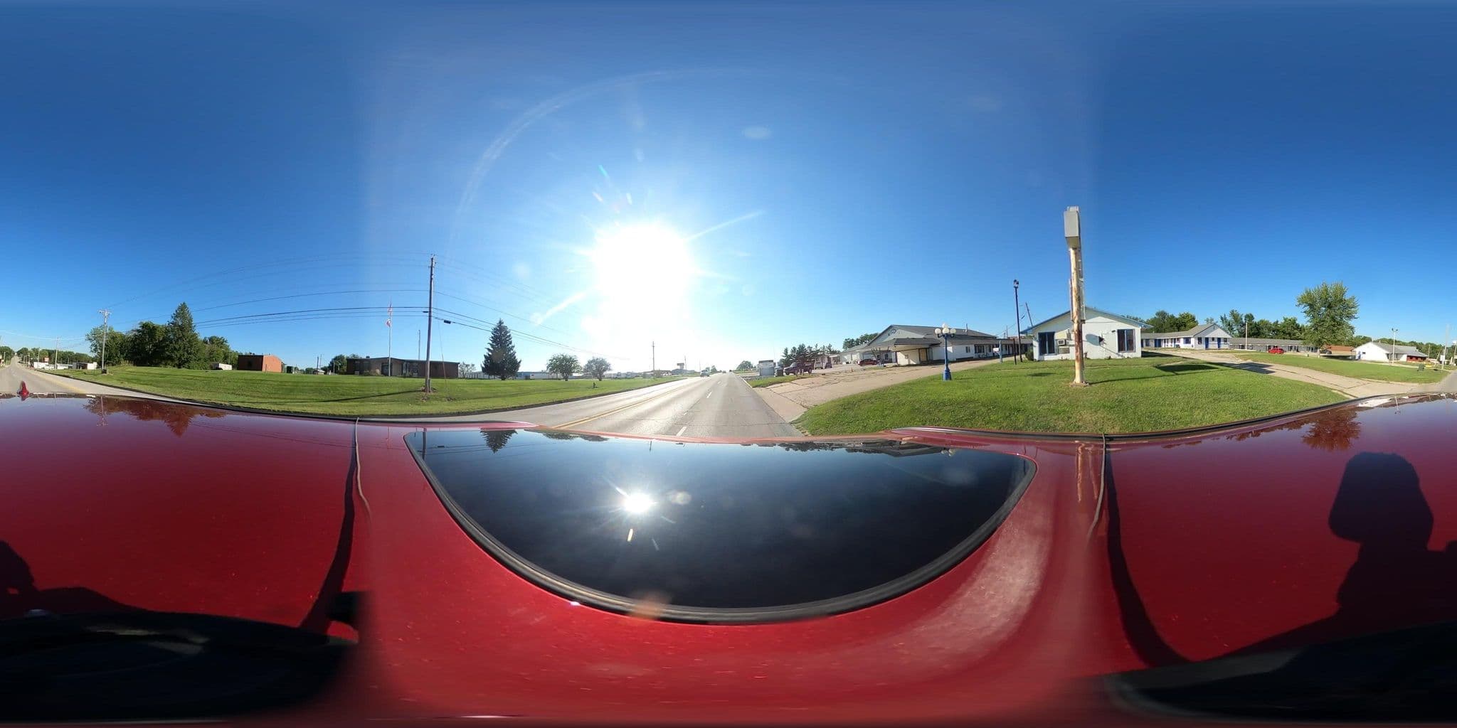 Street view near Iris Motel, Mediapolis — © Hopen111 (CC BY-SA · Mapillary)