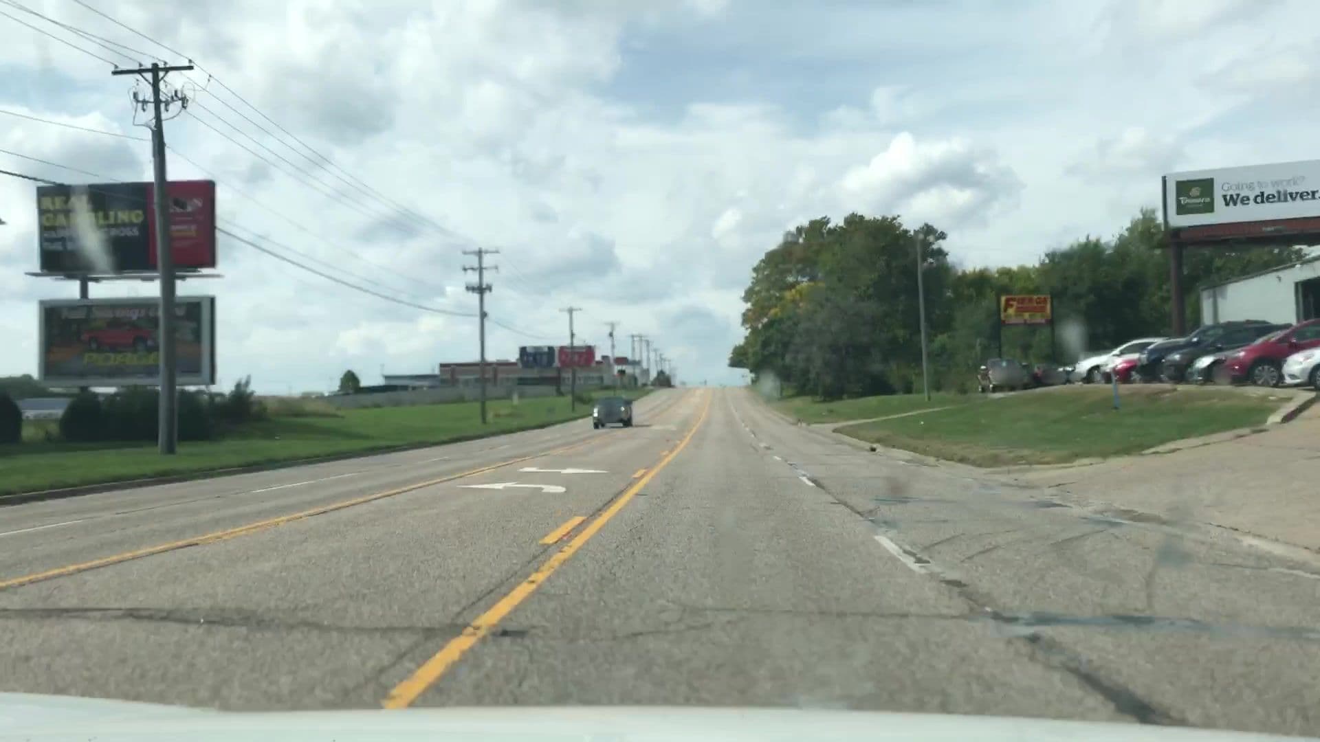 Street view near Comfort Inn, Hannibal — © lvl5 (CC BY-SA · Mapillary)