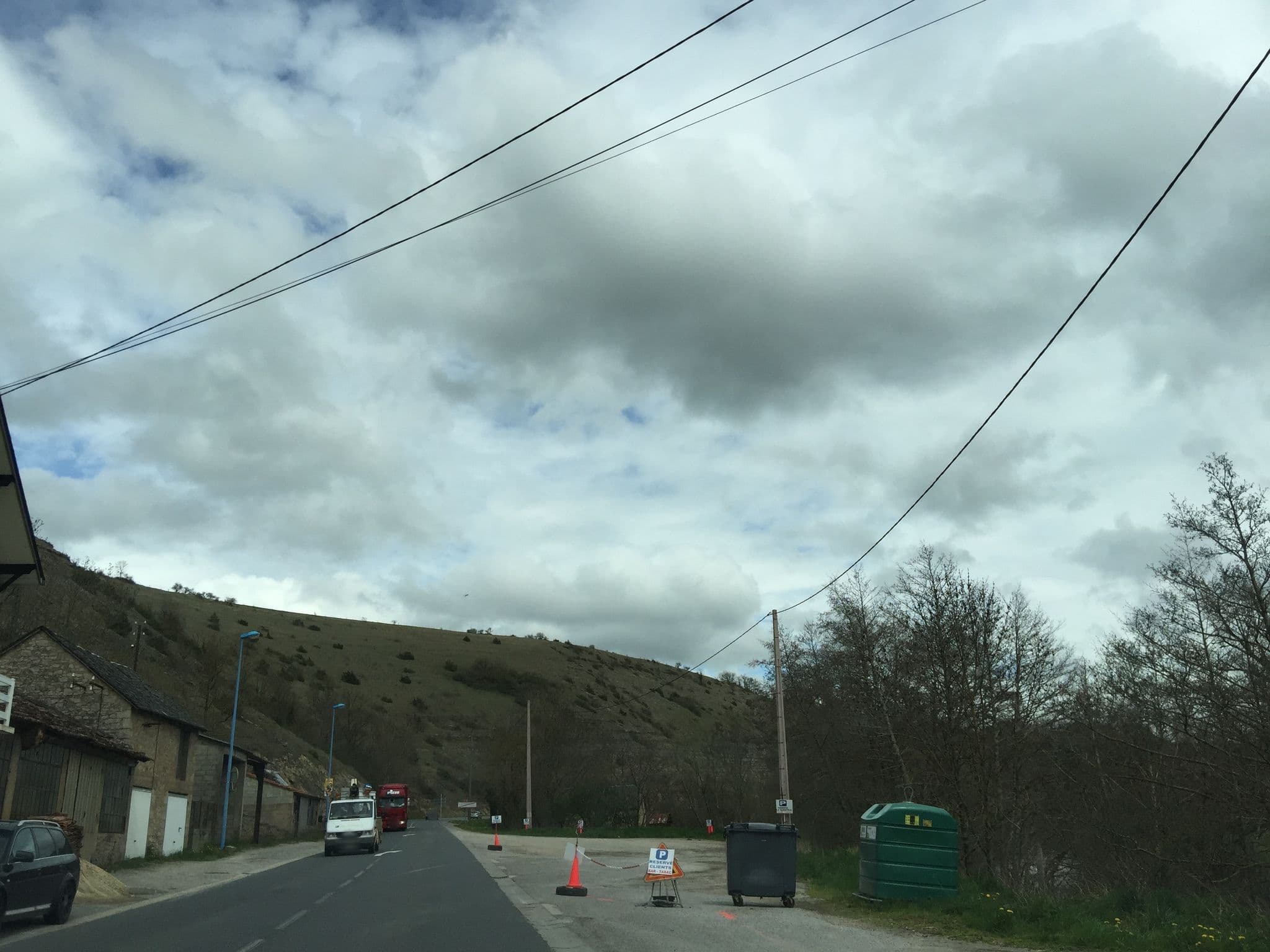 Street view near La Cascade, La Loubière — © geraldchatagnon (CC BY-SA · Mapillary)
