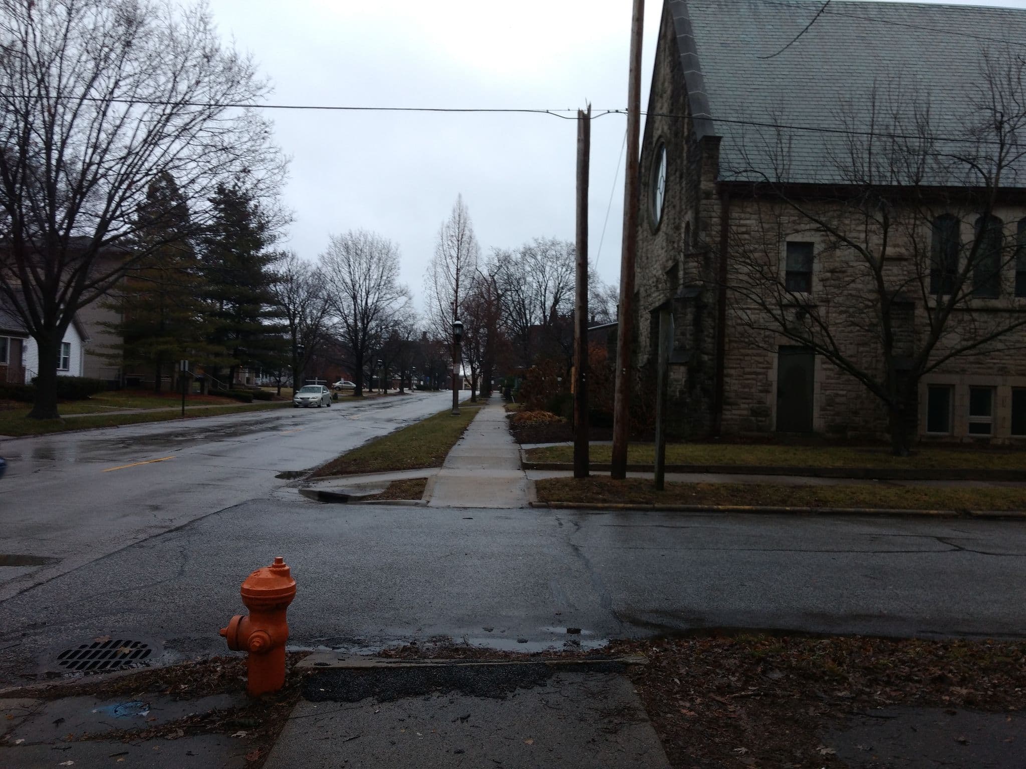 Street view near Sylvia's Irish Inn, Urbana — © kevin_garcia (CC BY-SA · Mapillary)