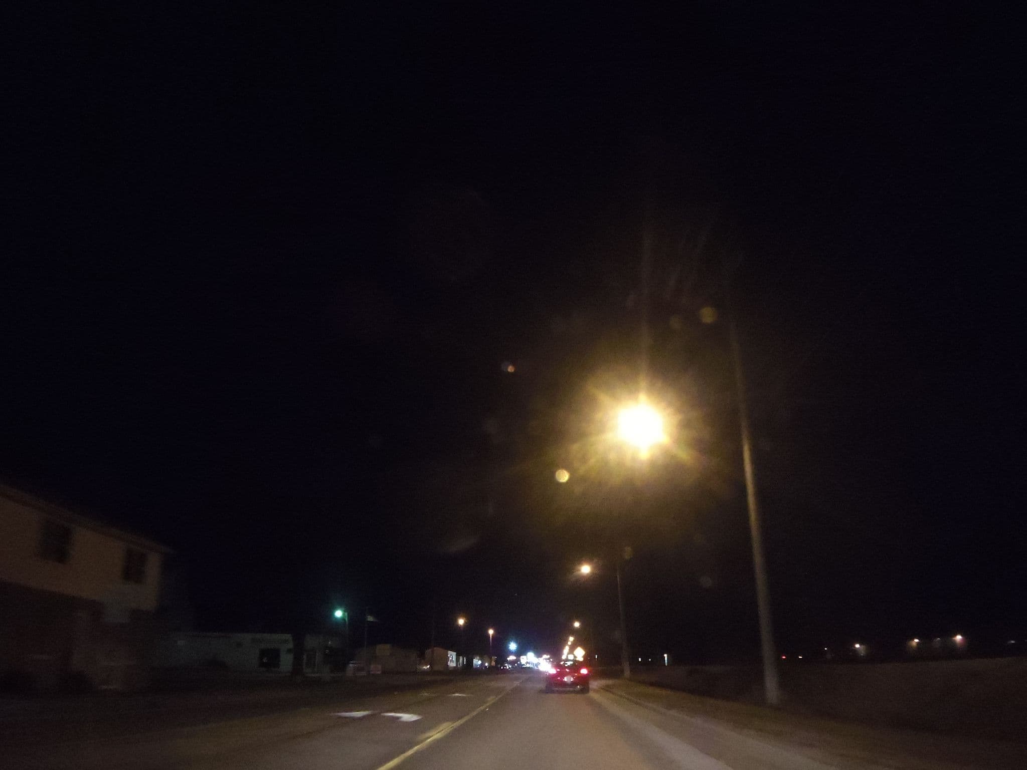 Street view near Watseka Motel, Watseka — © allen (CC BY-SA · Mapillary)