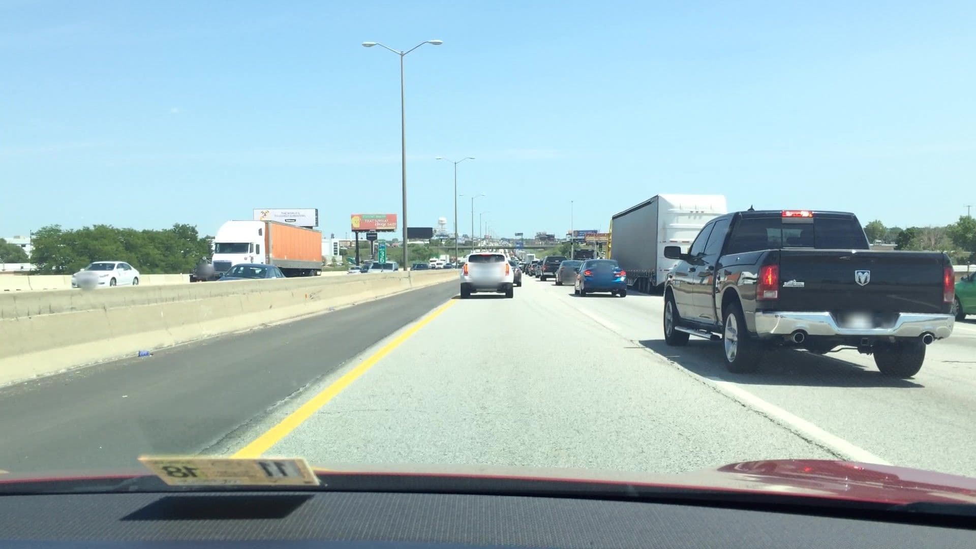 Street view near Park Hotel, Northlake — © lvl5 (CC BY-SA · Mapillary)