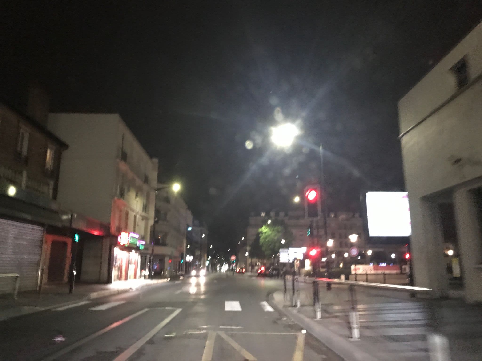 Street view near L'entre-pots, Maisons-Laffitte — © fpm (CC BY-SA · Mapillary)