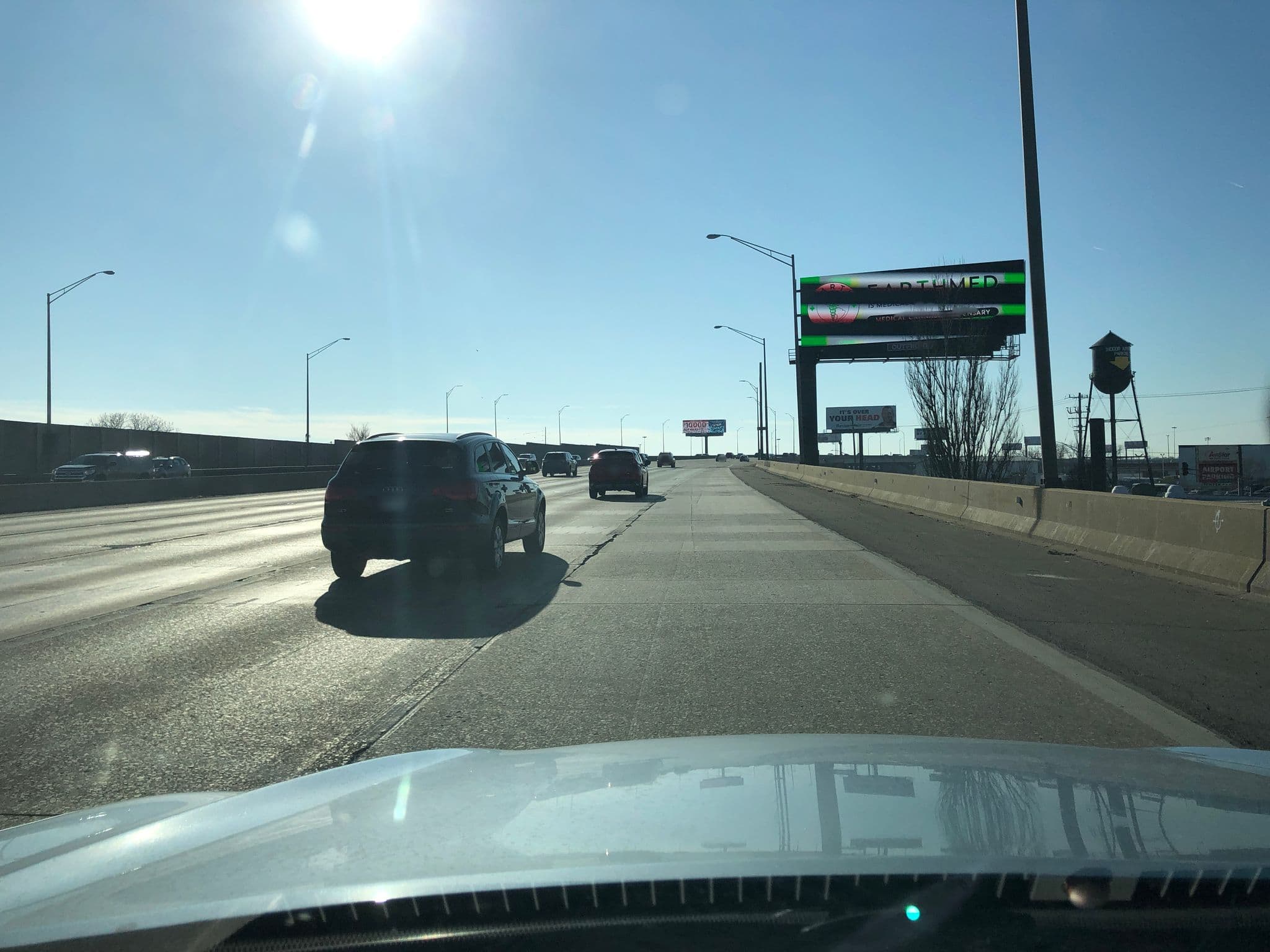 Street view near The Trashpad, Schiller Park — © nheidenfelder91 (CC BY-SA · Mapillary)