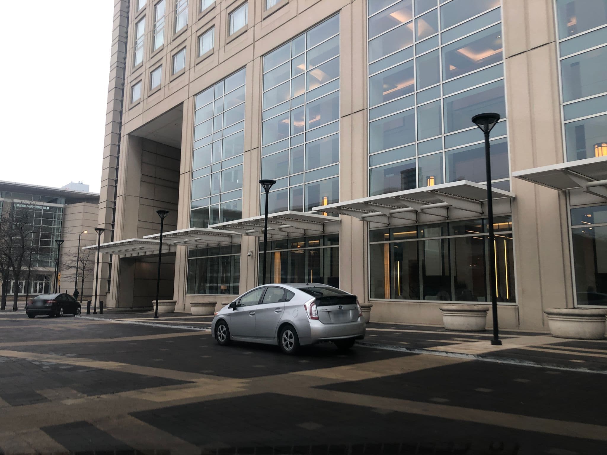 Street view near hyatt 2429, Near South Side — © glendachagas (CC BY-SA · Mapillary)