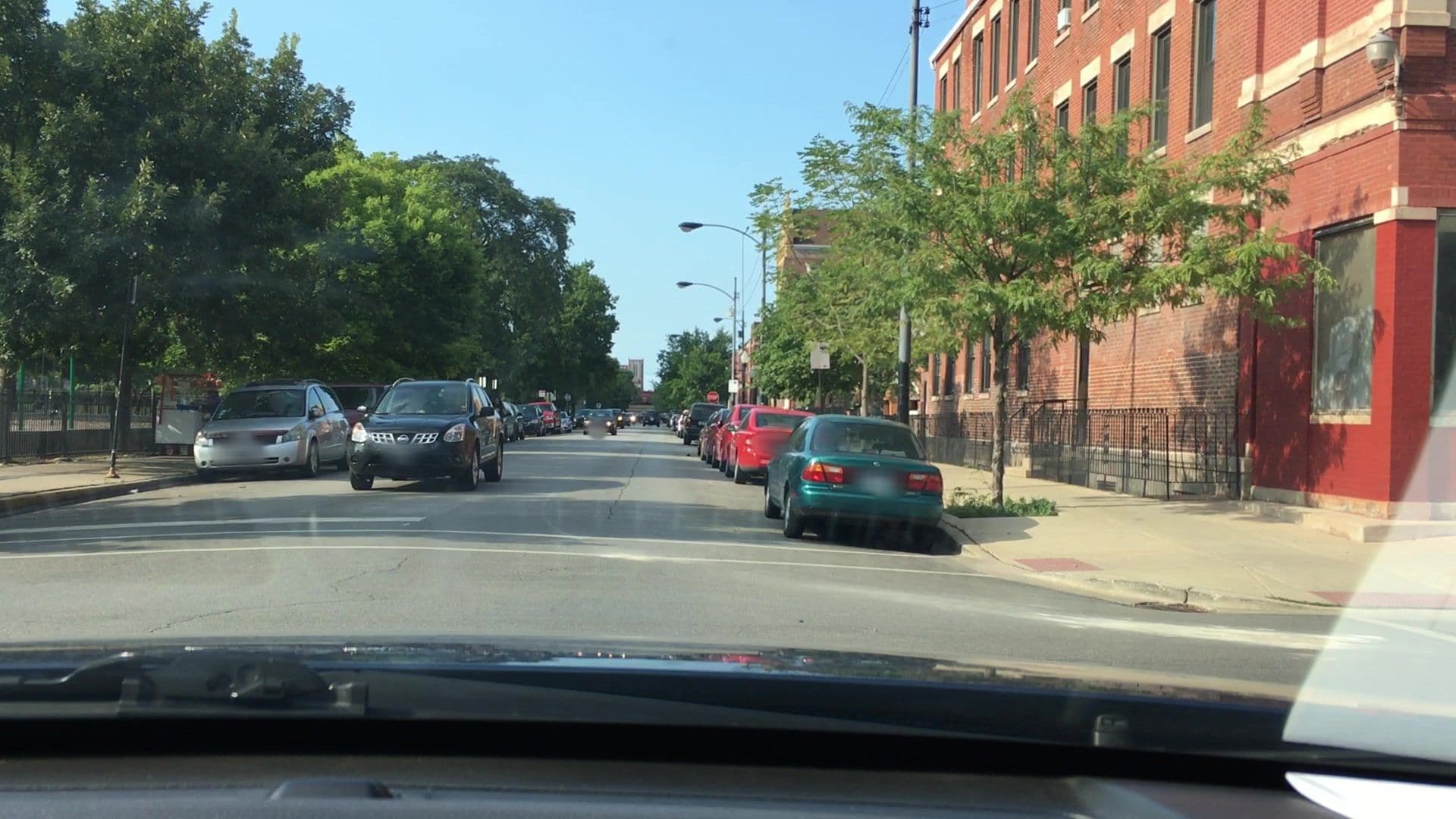 Street view near Pilsen Art House, Lower West Side — © lvl5 (CC BY-SA · Mapillary)