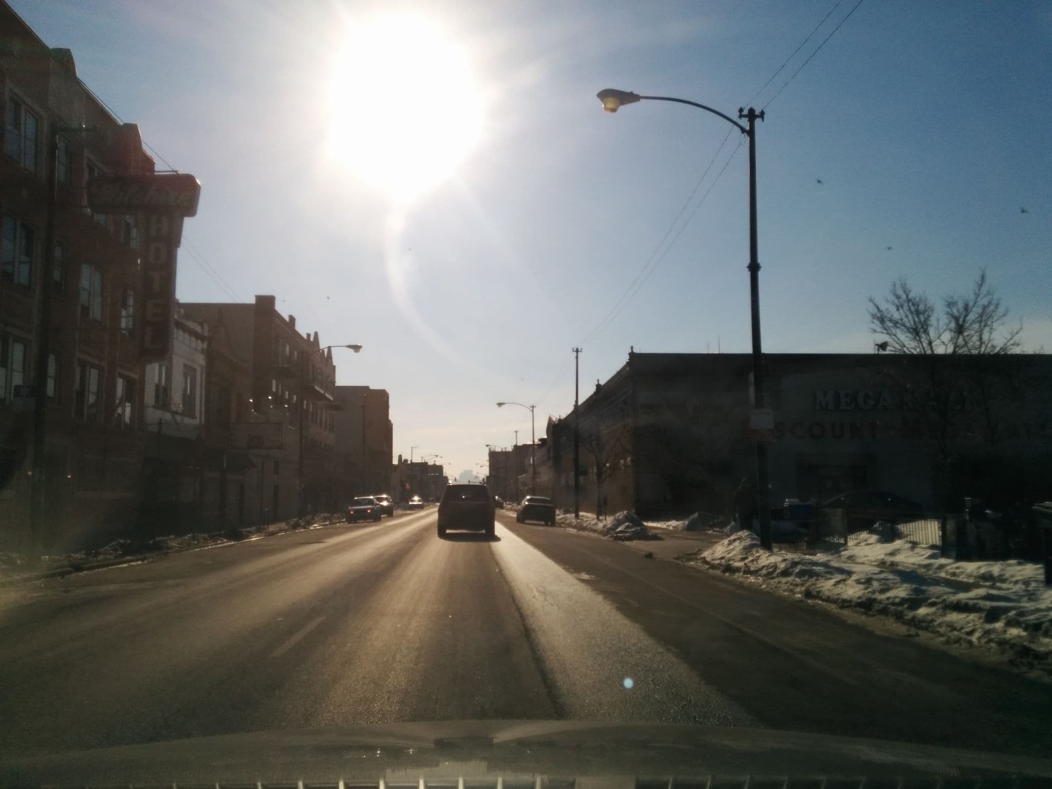Street view near Milshire Hotel, Logan Square — © garret (CC BY-SA · Mapillary)