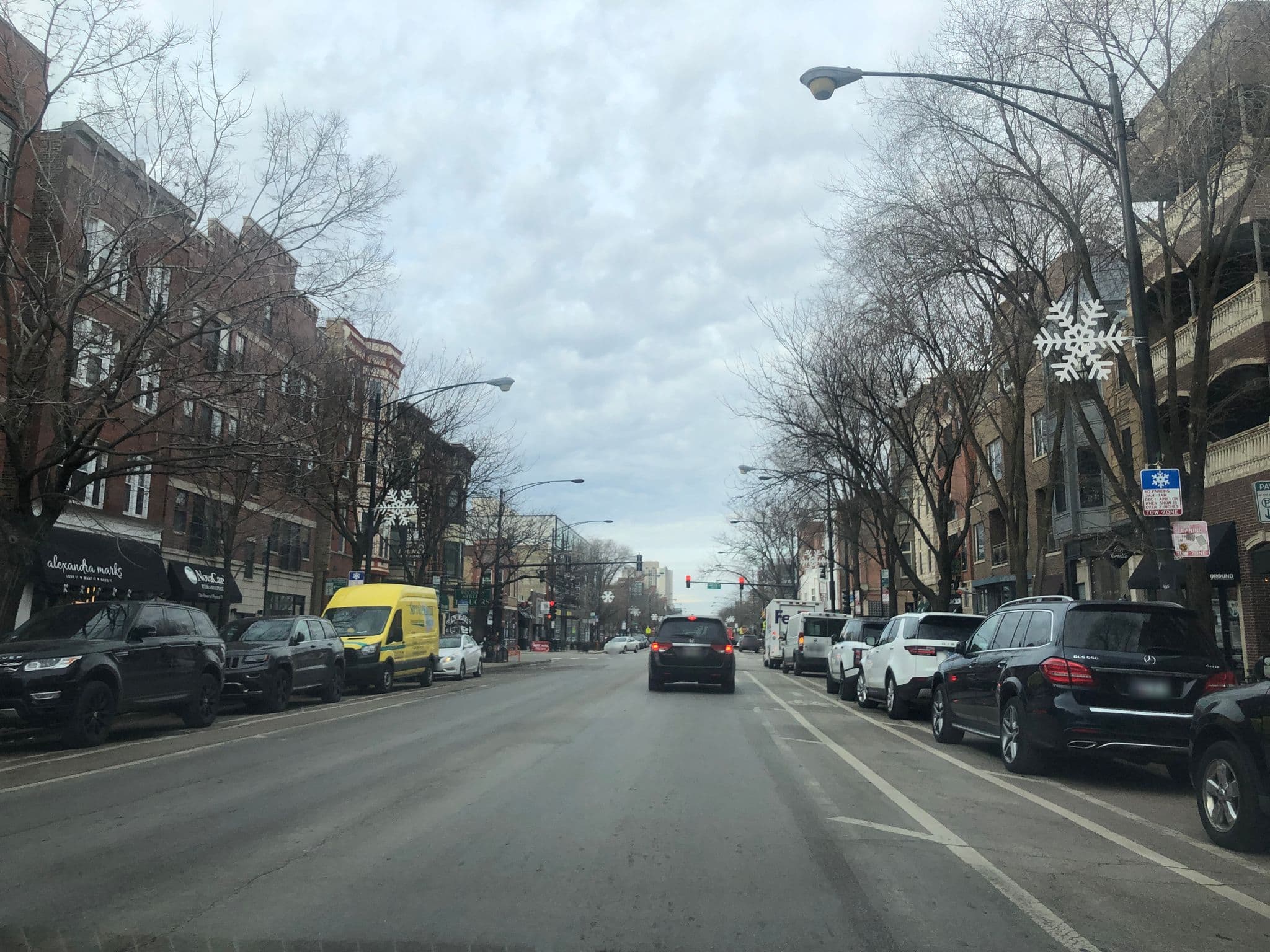 Street view near Ruby Room Inn, West Town — © glendachagas (CC BY-SA · Mapillary)