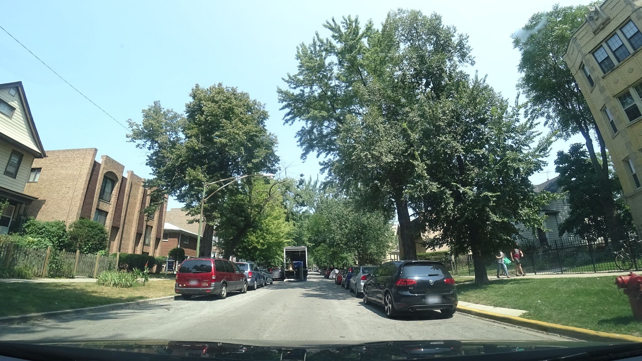 Street view near Brian & Oscar's, Lincoln Square — © mly_ord02 (CC BY-SA · Mapillary)