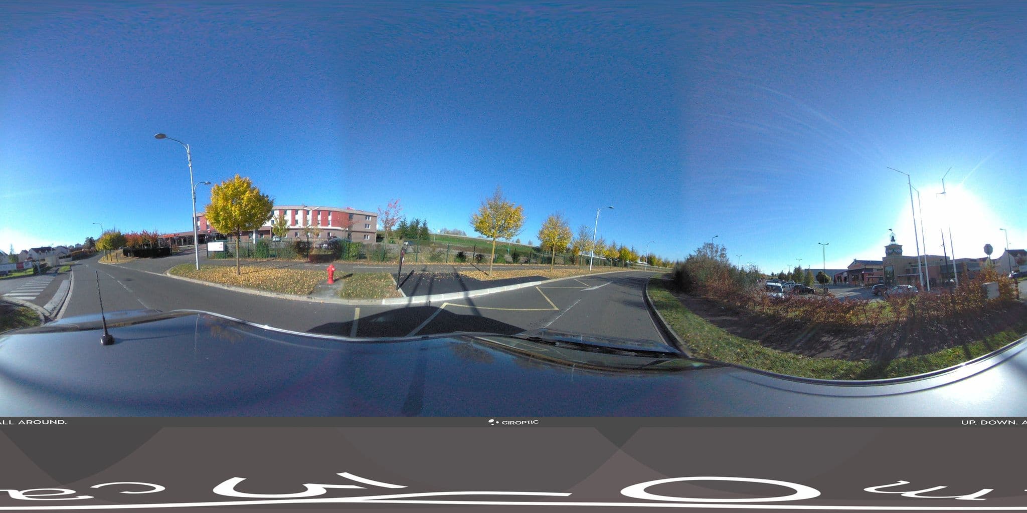 Street view near Ibis, Beauvais — © kobold (CC BY-SA · Mapillary)